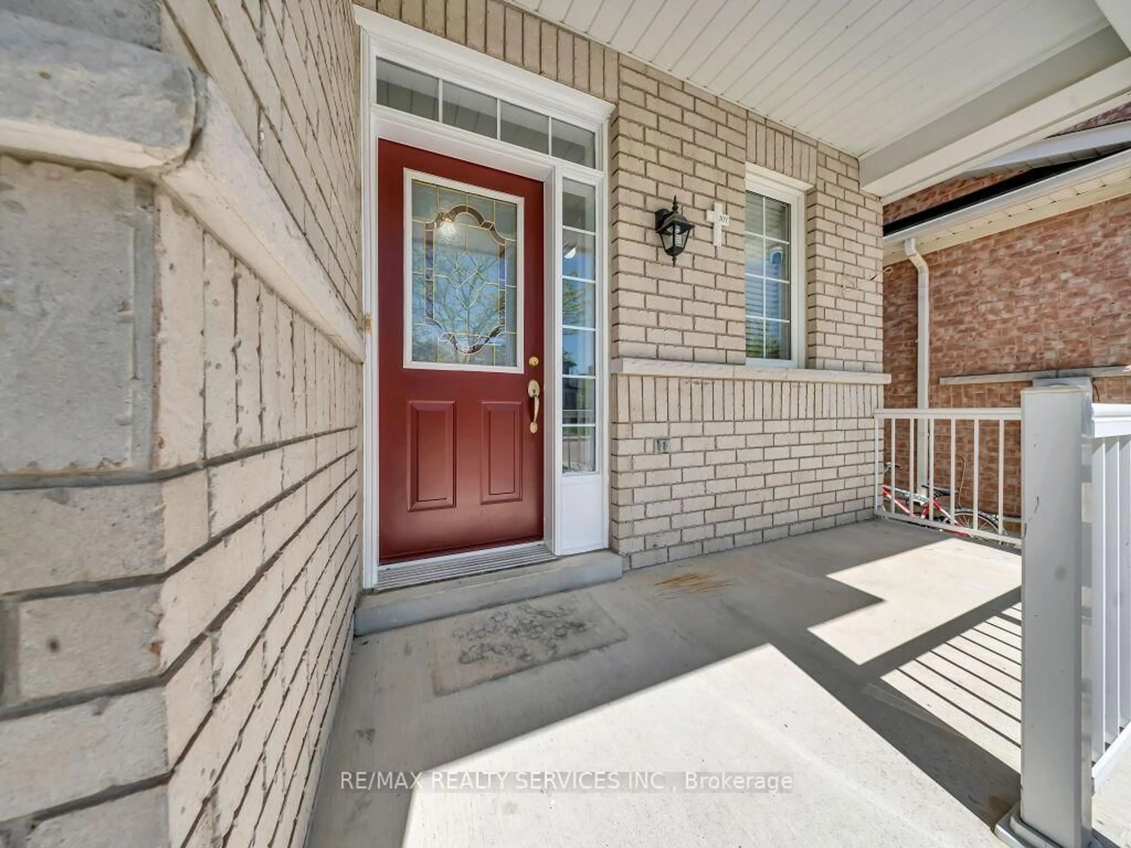 Home with brick exterior material, street for 15 Lockburn Cres, Brampton Ontario L7A 3W7