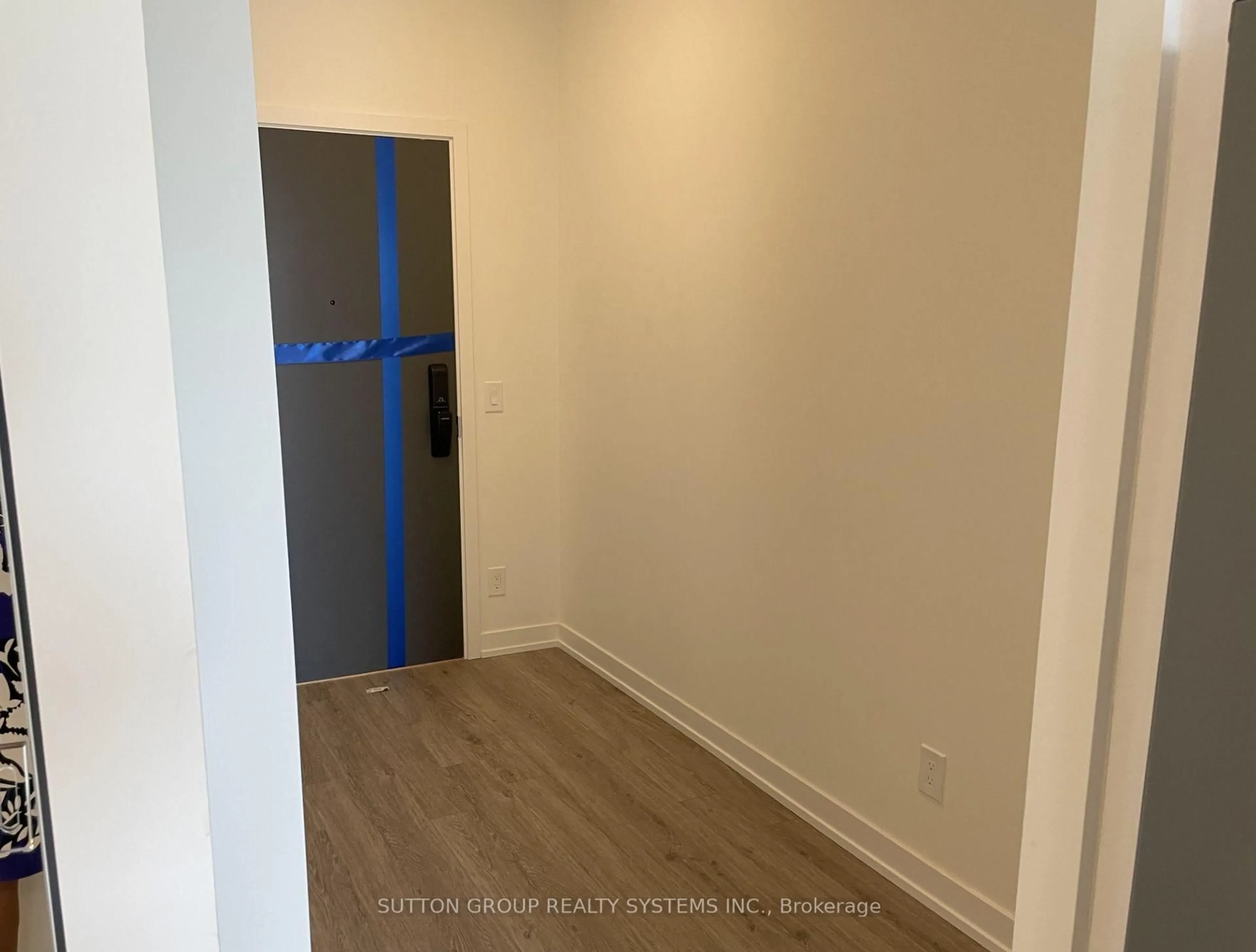 A pic of a room for 335 Wheat Boom Dr #618, Oakville Ontario L6H 7Y1