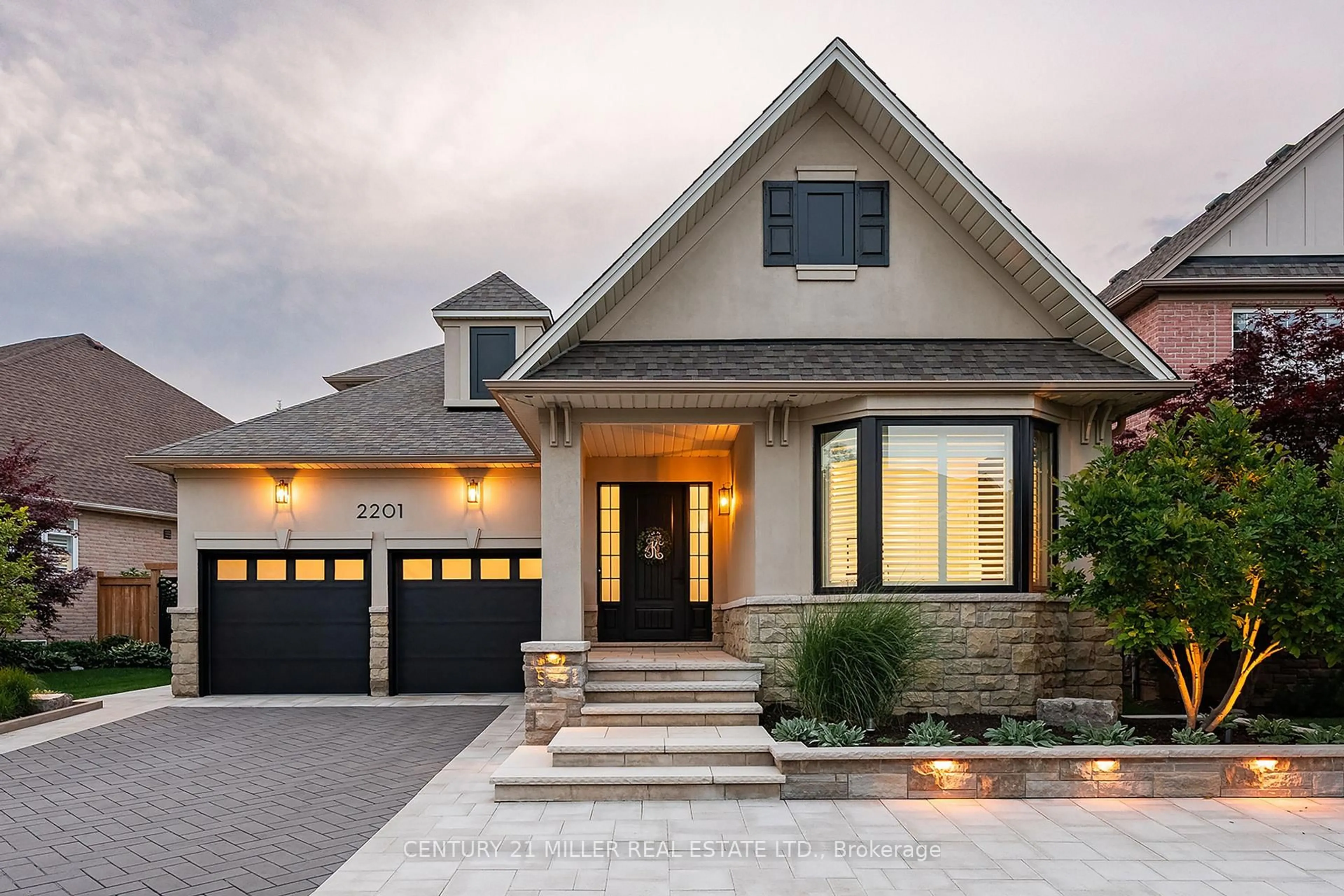 Home with brick exterior material, street for 2201 Rochester Circ, Oakville Ontario L6M 5E3