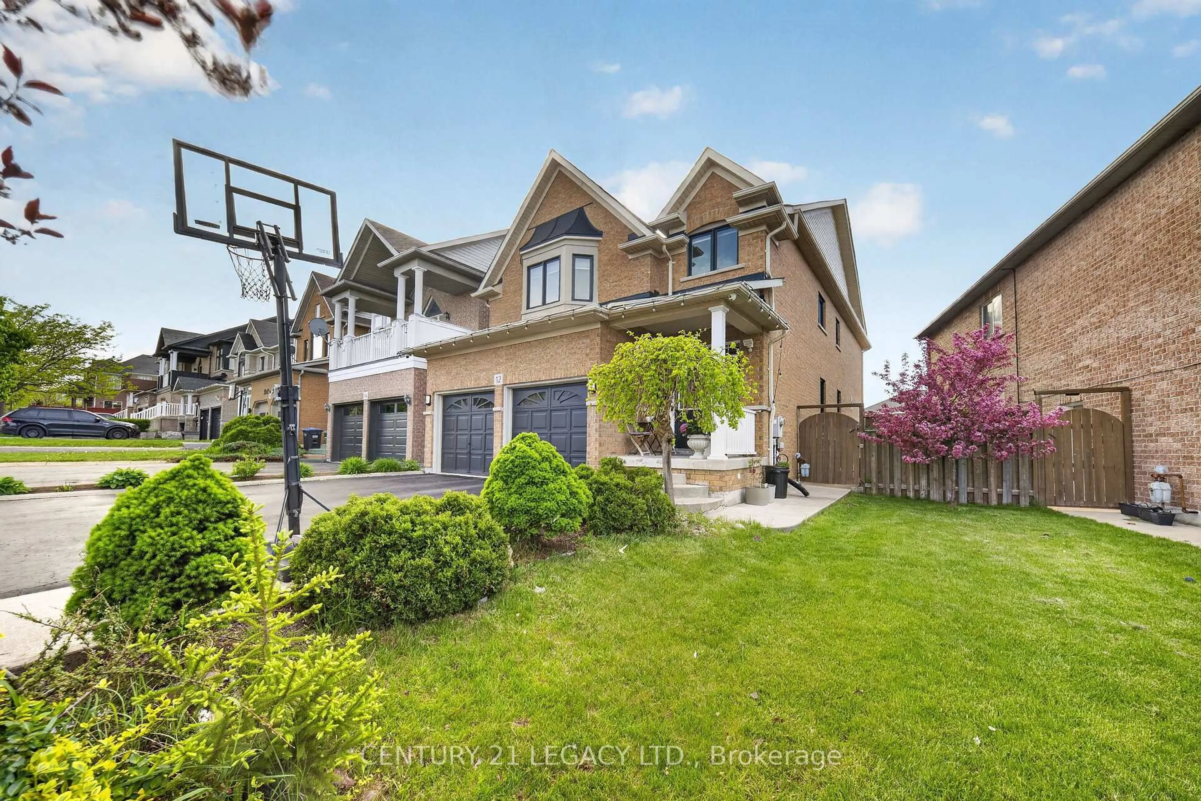 Unknown for 12 Aria Lane, Brampton Ontario L6S 6J5