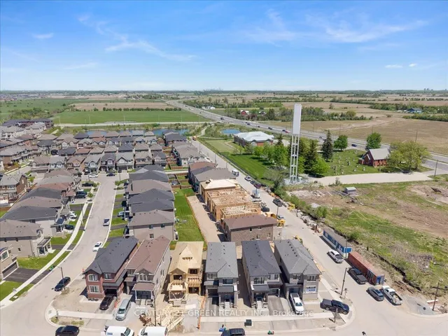 384 Kennedy Circ, Milton 5