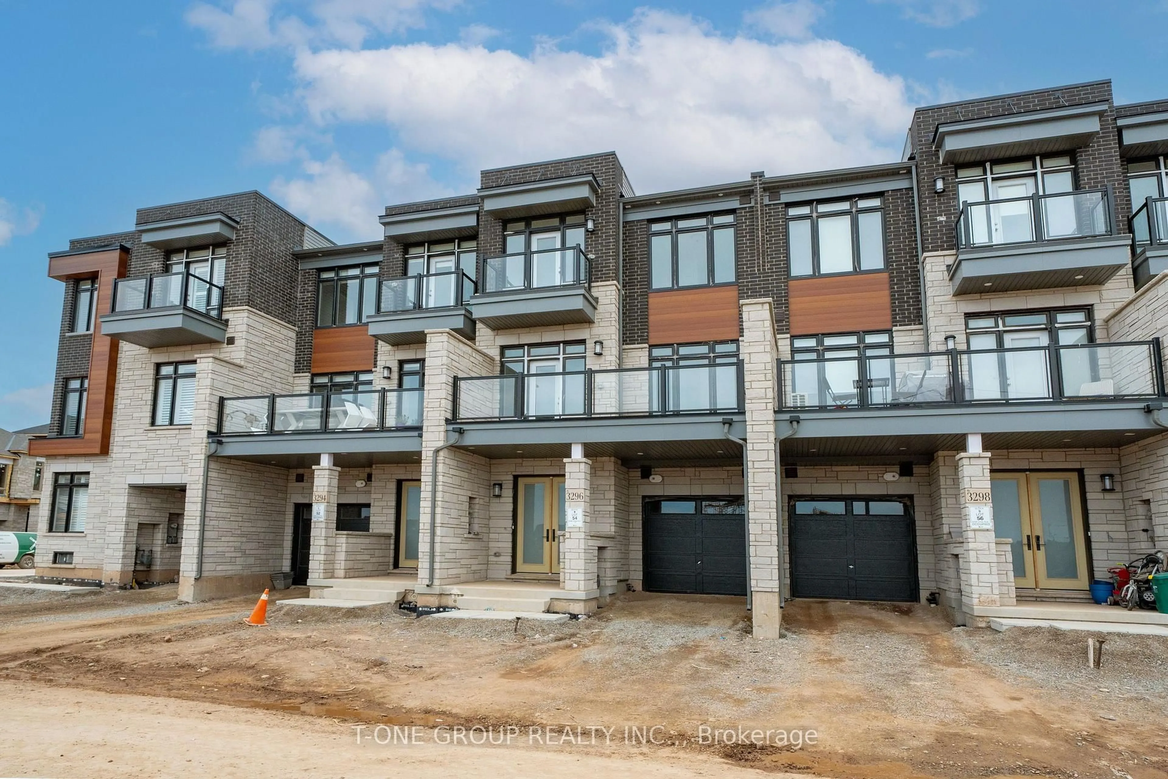Home with brick exterior material, building for 3296-Lot 54 Umar Ave, Oakville Ontario L6M 4K1