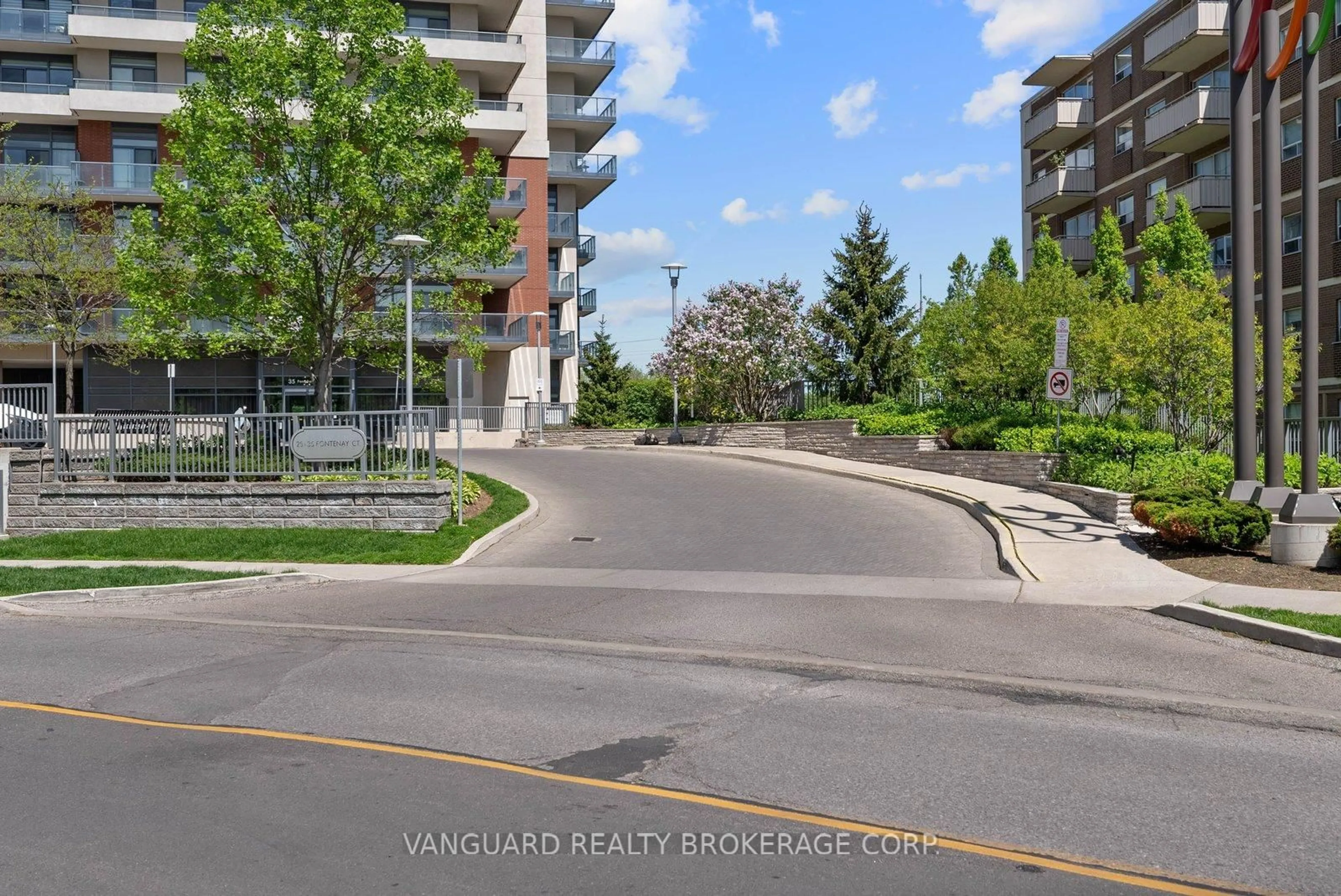 A pic from outside/outdoor area/front of a property/back of a property/a pic from drone, street for 25 Fontenay Crt #1404, Toronto Ontario M9A 0C4