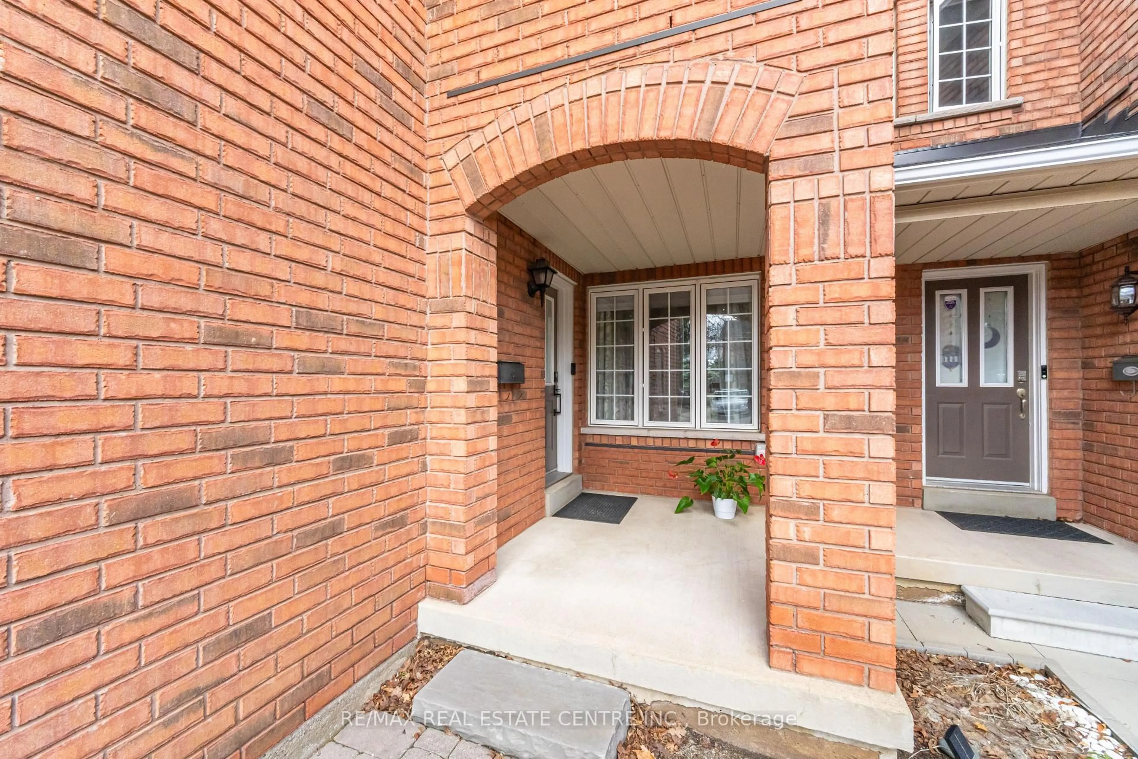 Unknown for 2665 Thomas St #62, Mississauga Ontario L5M 6G6