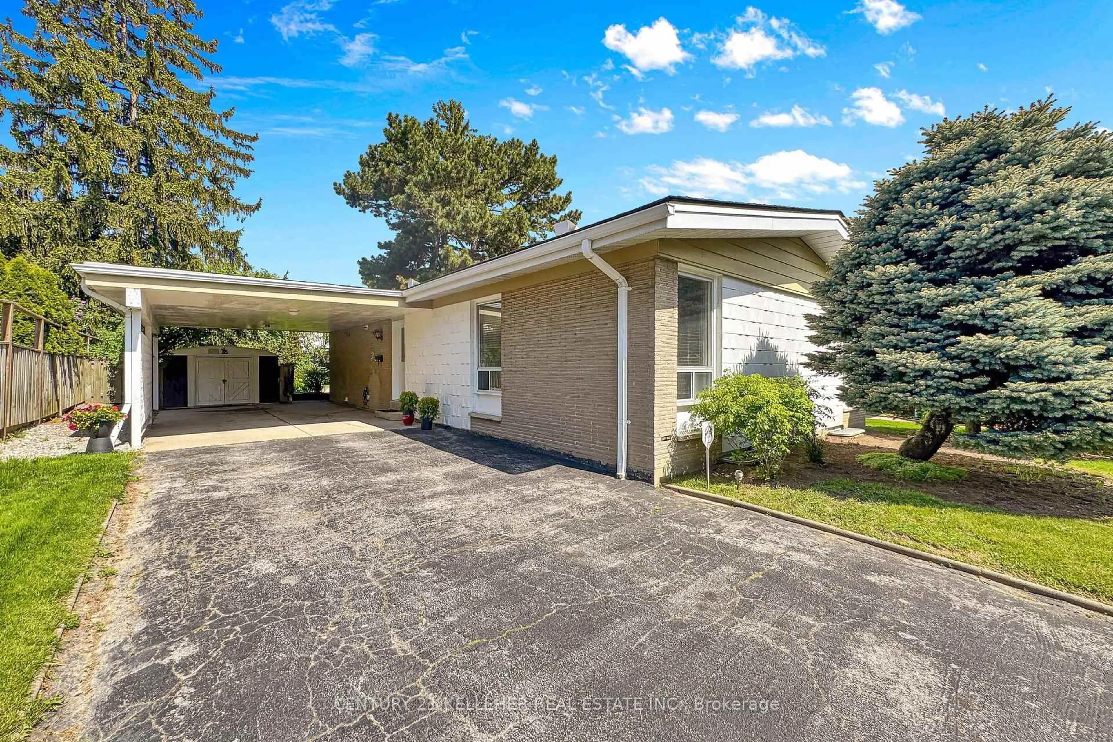Unknown for 1065 Sierra Blvd, Mississauga Ontario L4Y 2E3