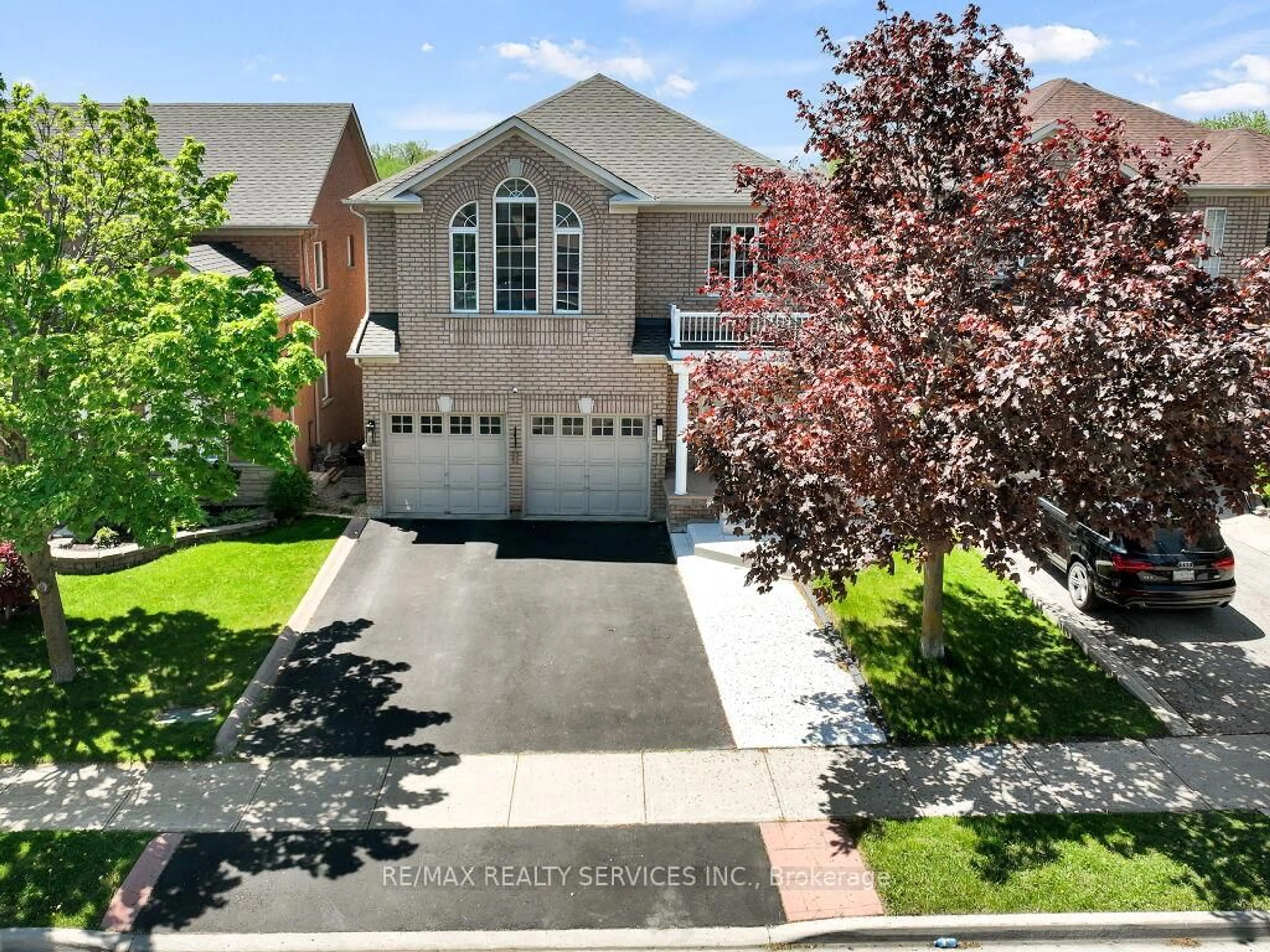 Unknown for 58 Queen Mary Dr, Brampton Ontario L7A 2K3