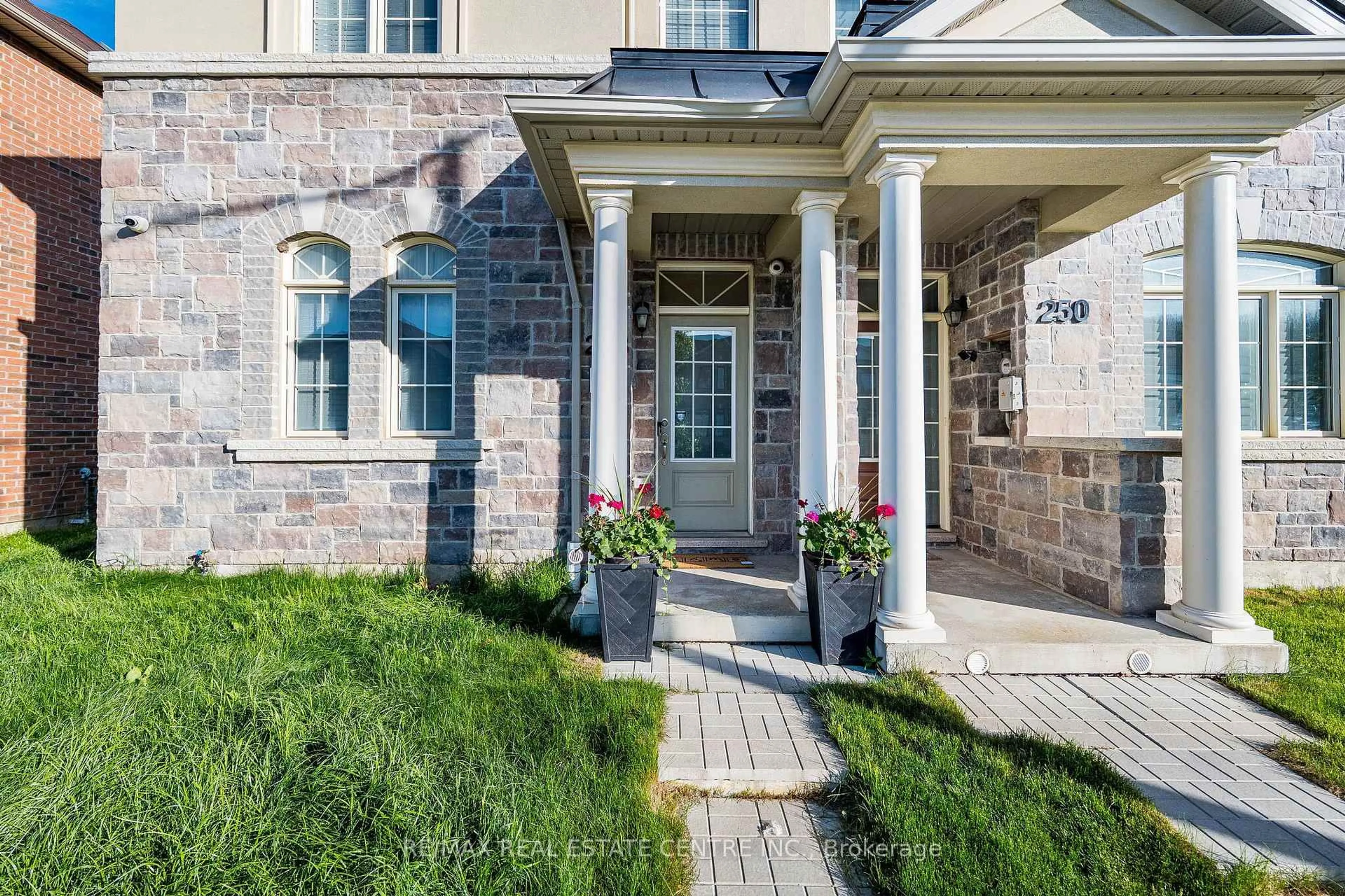 Home with brick exterior material, street for 248 INSPIRE Blvd, Brampton Ontario L6R 0B6