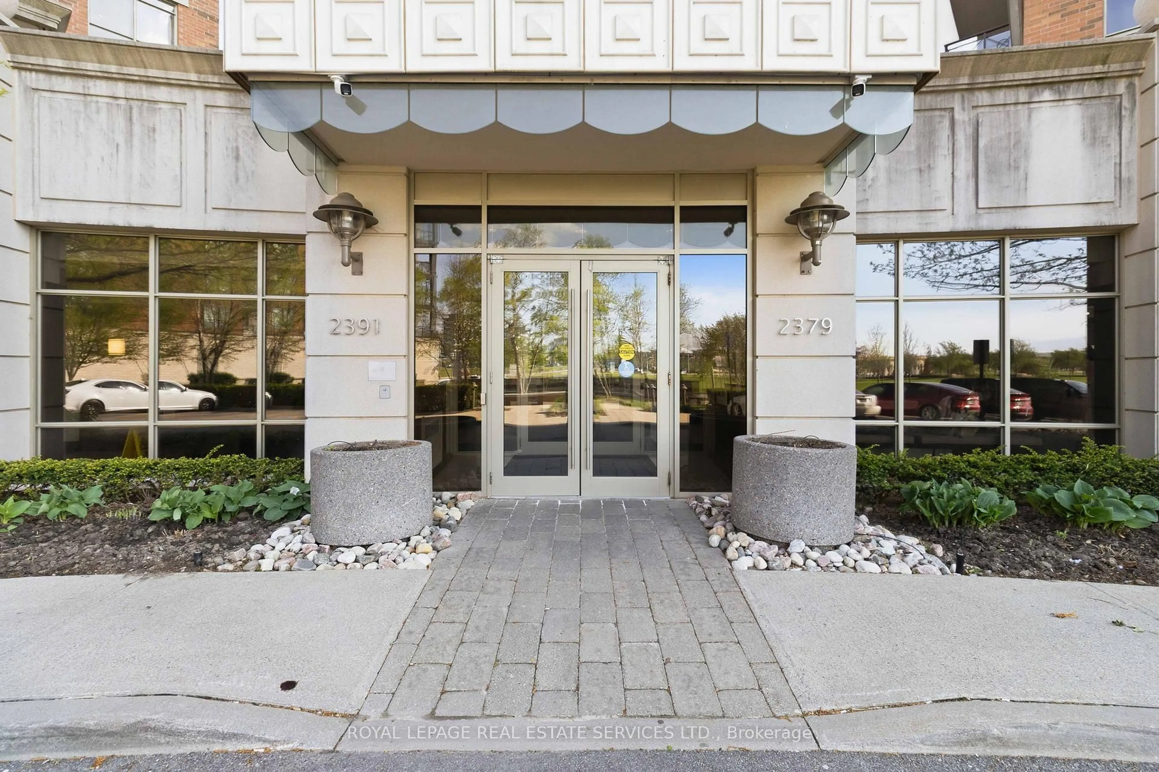 Unknown for 2391 Central Park Dr #1110, Oakville Ontario L6H 0E4