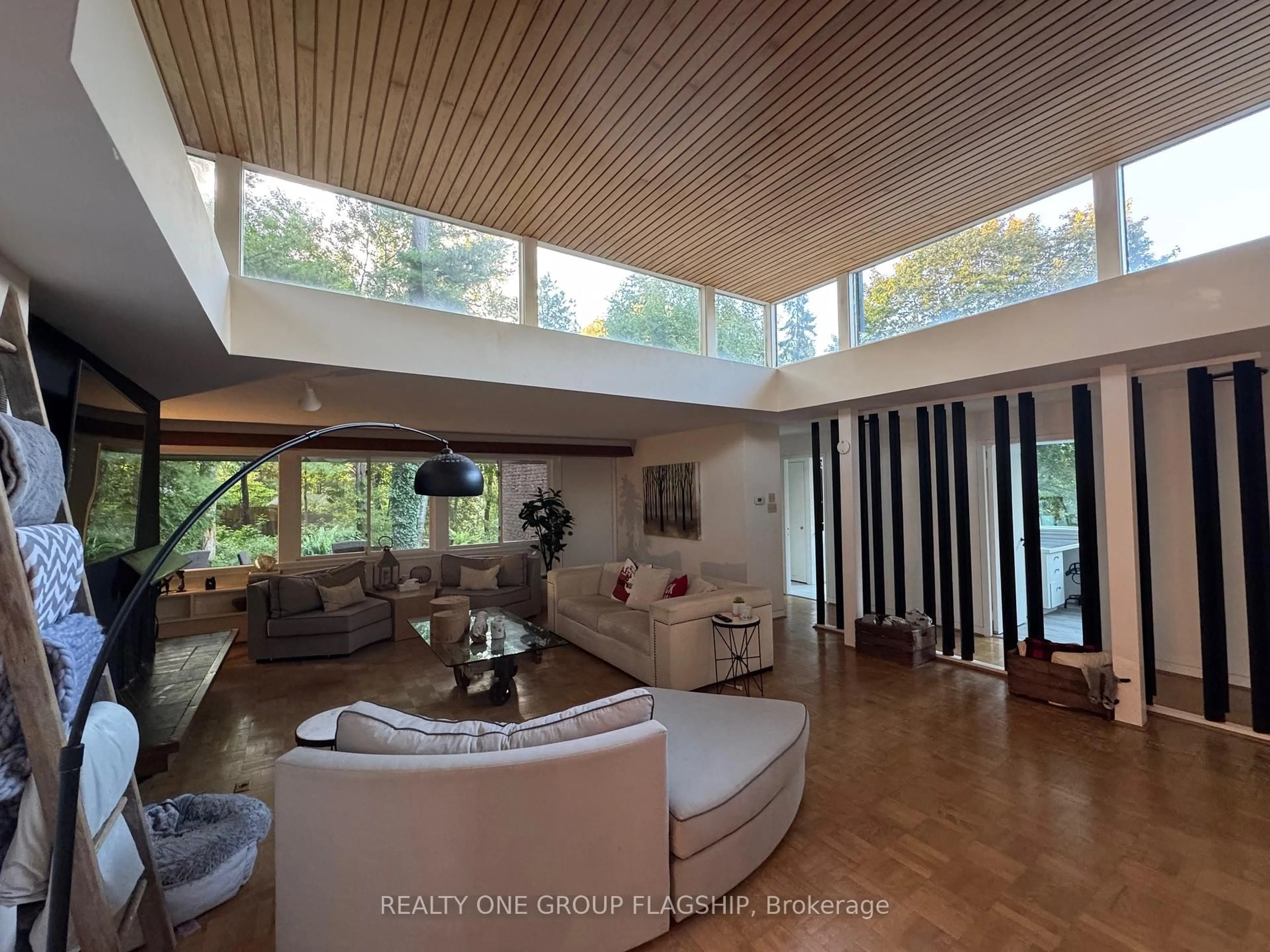 Unknown for 1379 Clarkson Rd, Mississauga Ontario L5J 2W6