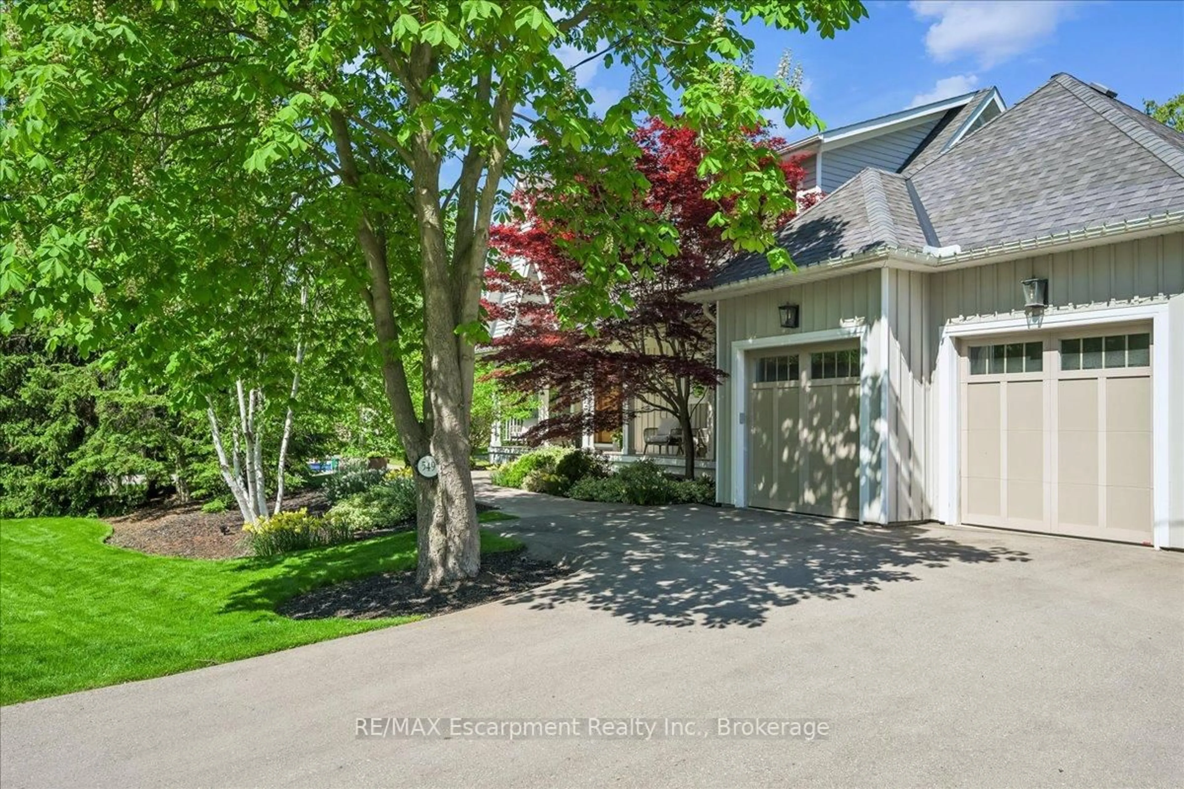 Unknown for 549 Jeanette Dr, Oakville Ontario L6K 1M9