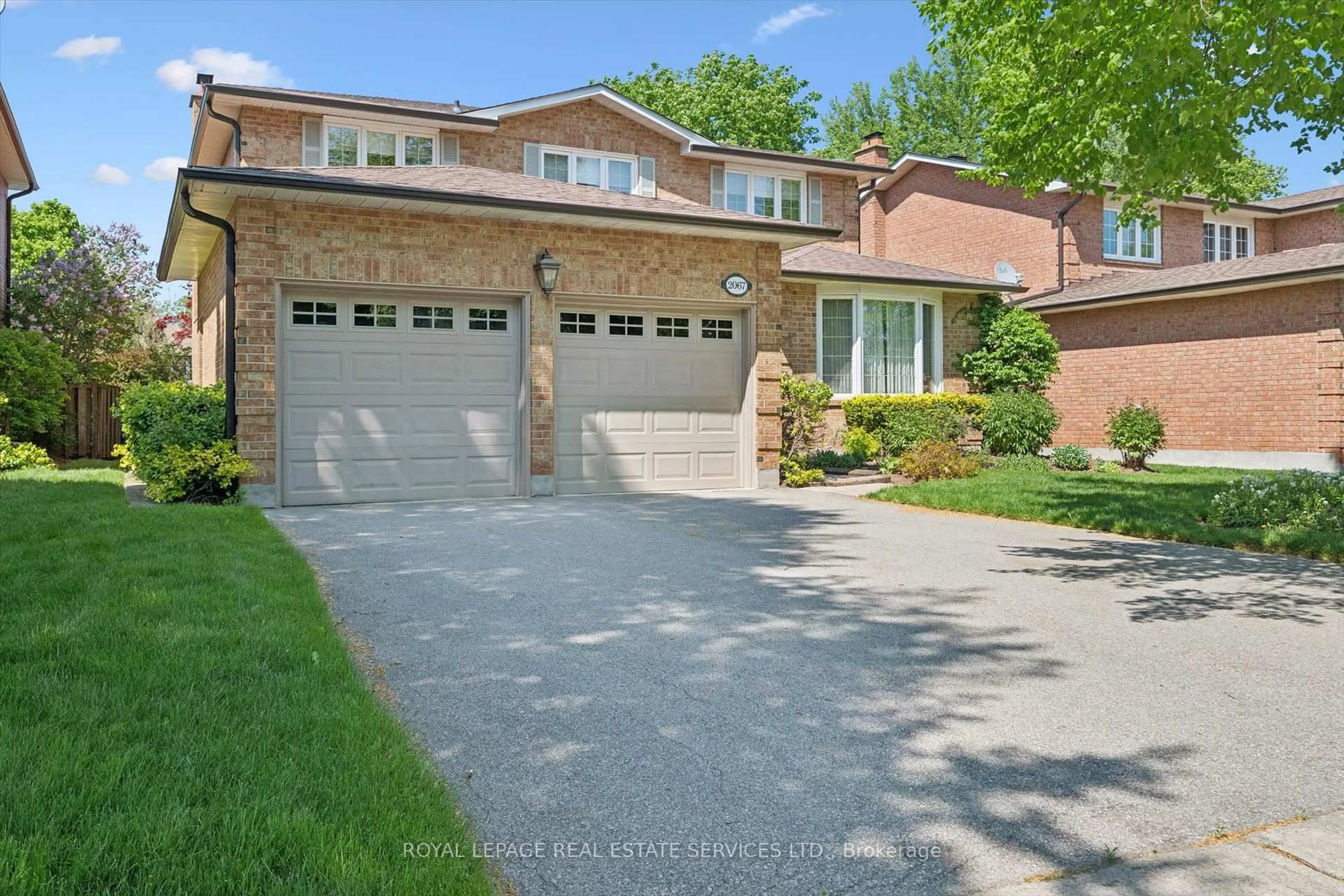 Home with brick exterior material, street for 2067 Pen St, Oakville Ontario L6H 3L2