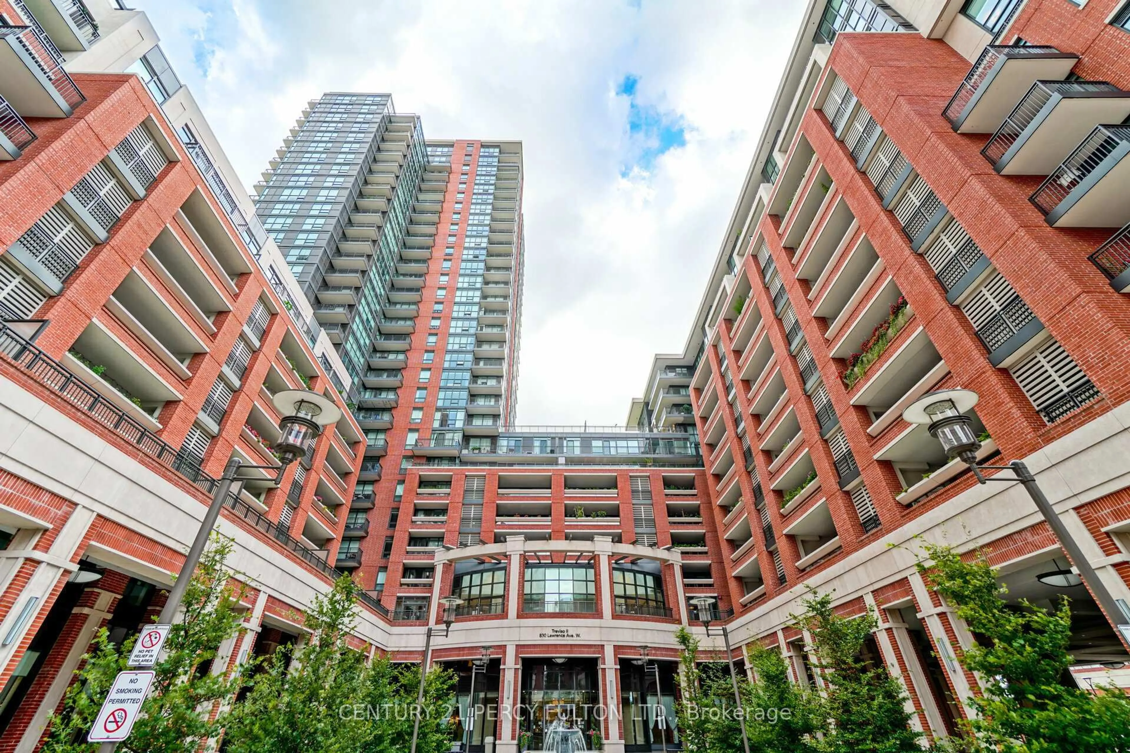Patio, unknown for 830 Lawrence Ave #501, Toronto Ontario M6A 0B6