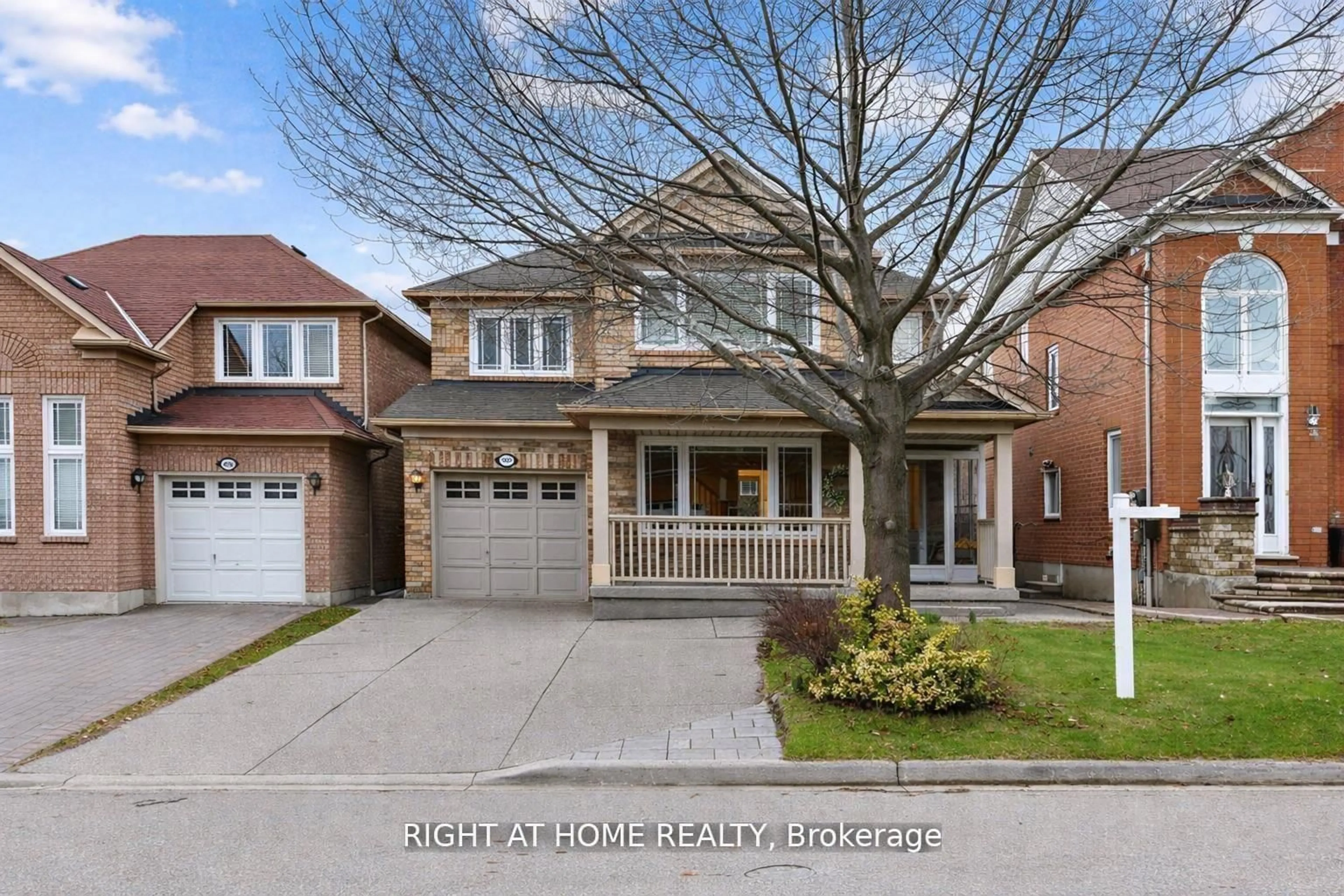 Home with brick exterior material, street for 3162 Rock Harbour Rd, Mississauga Ontario L5B 4G7