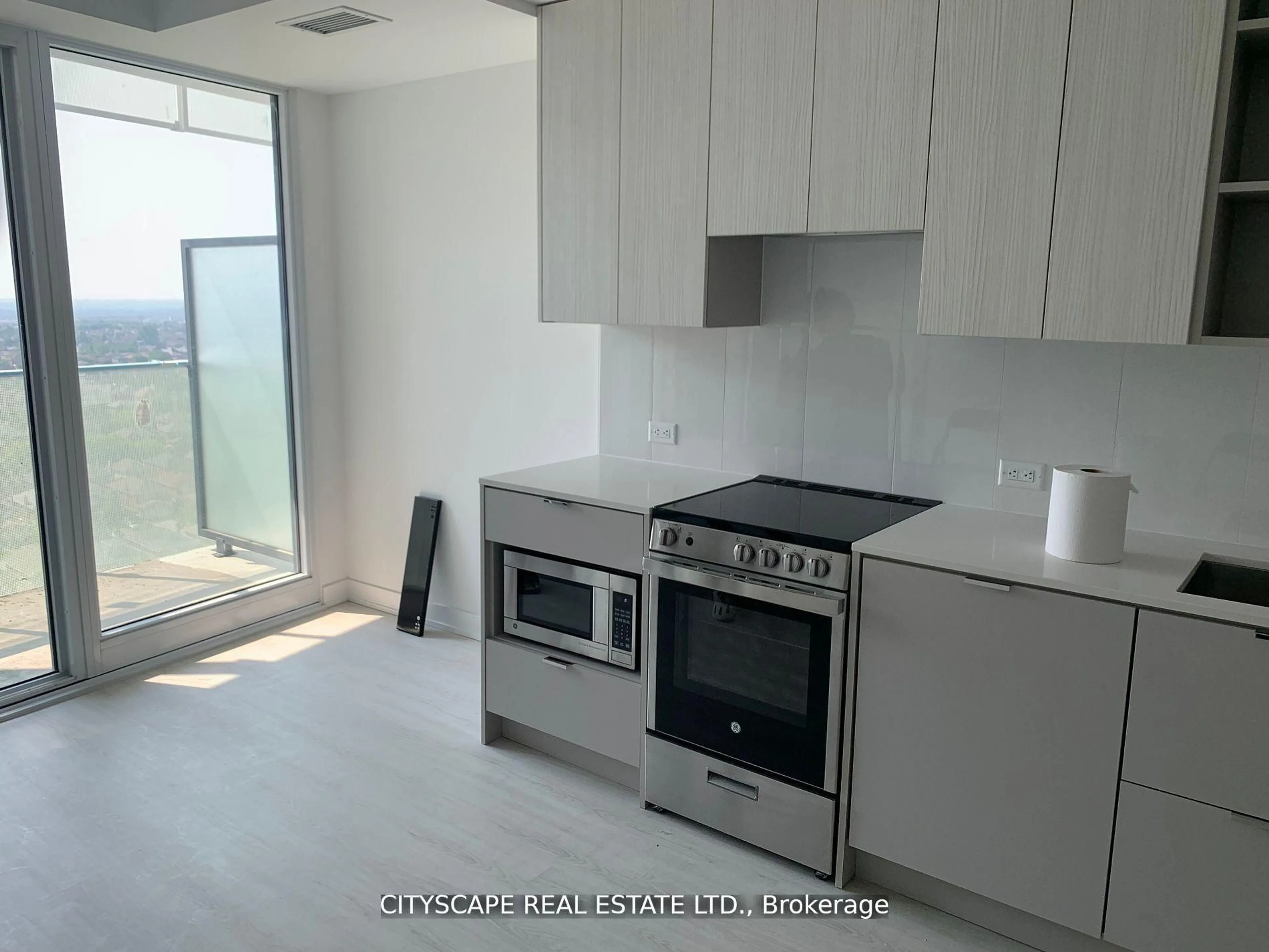 Standard kitchen, unknown for 3883 Quartz Rd #1507, Mississauga Ontario L5B 0M4