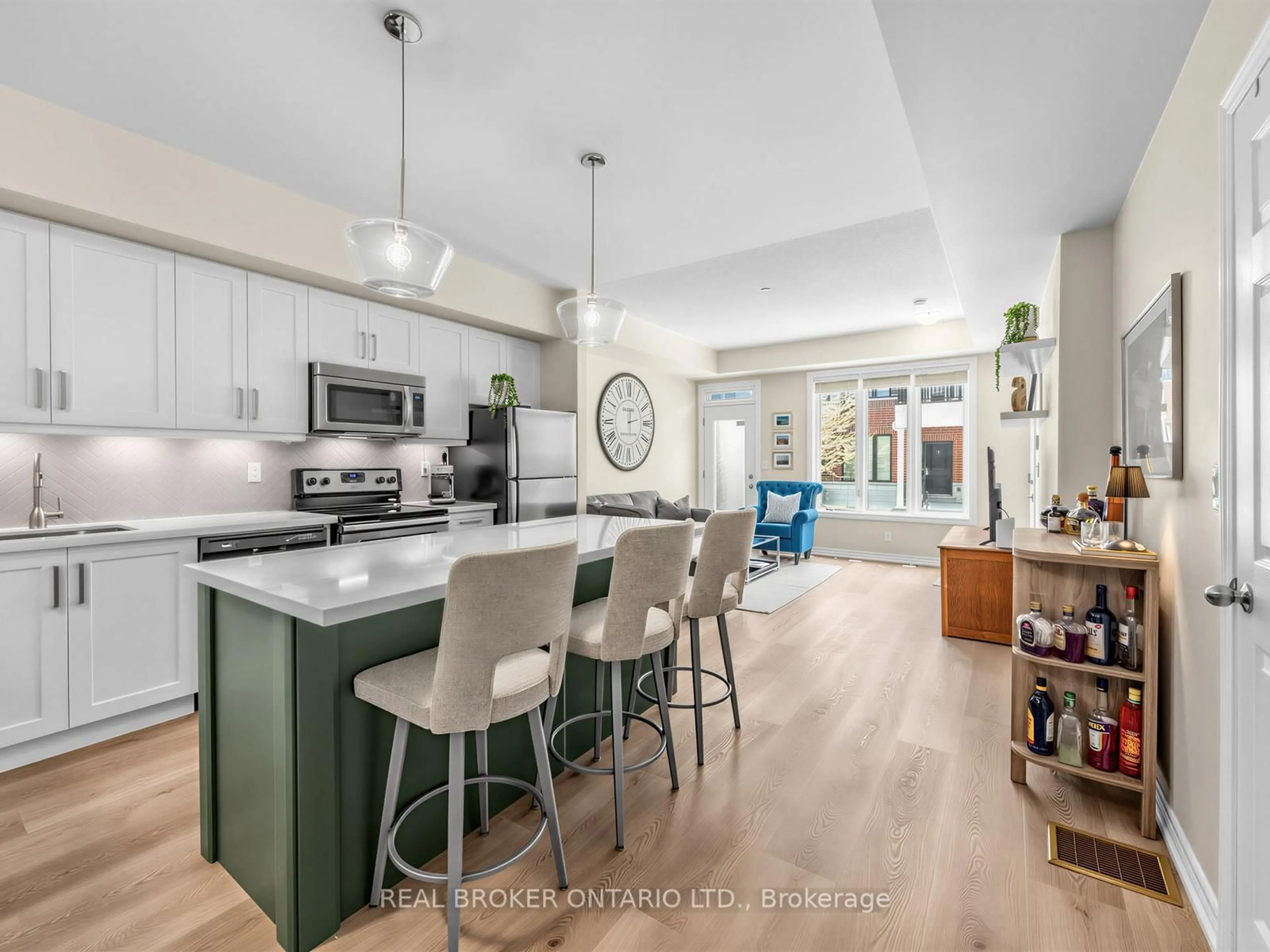 Open concept kitchen, ceramic/tile floor for 30 Carnation Ave #88, Toronto Ontario M8V 0B8