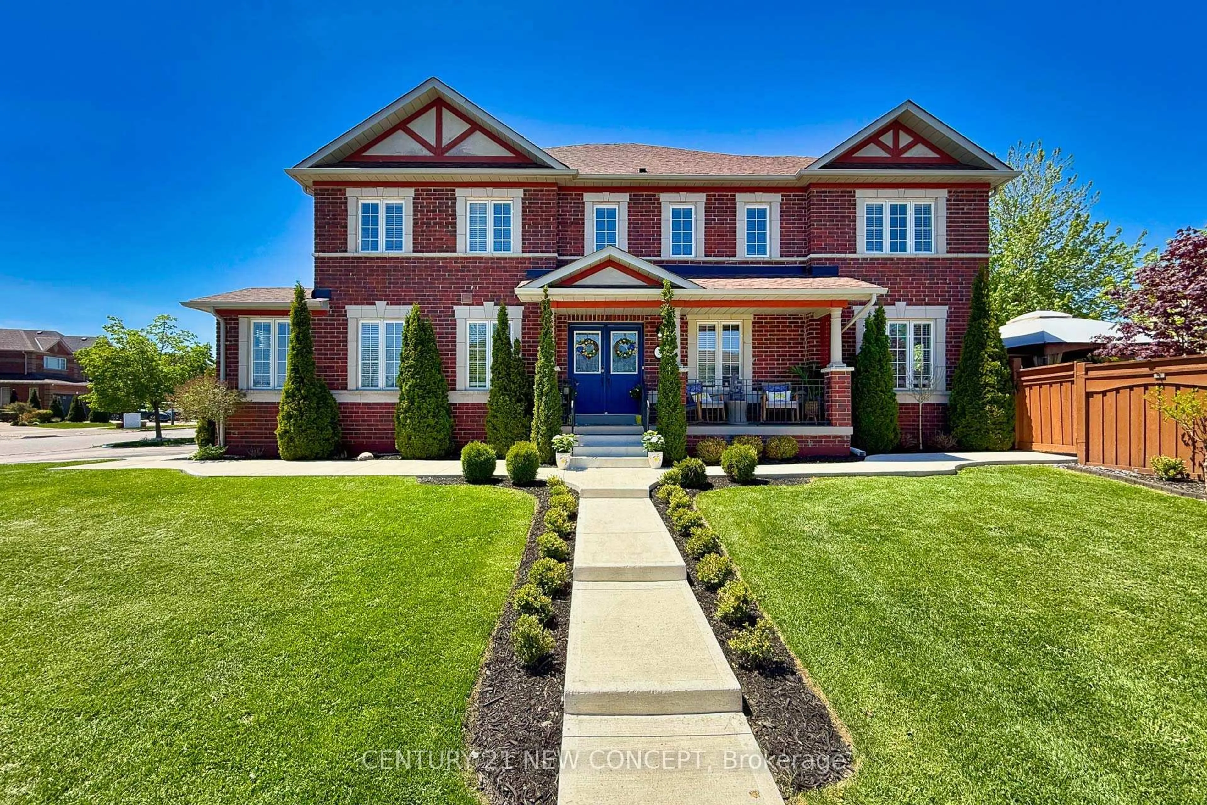 Home with brick exterior material, street for 3 Humbershed Cres, Caledon Ontario L7E 2X2