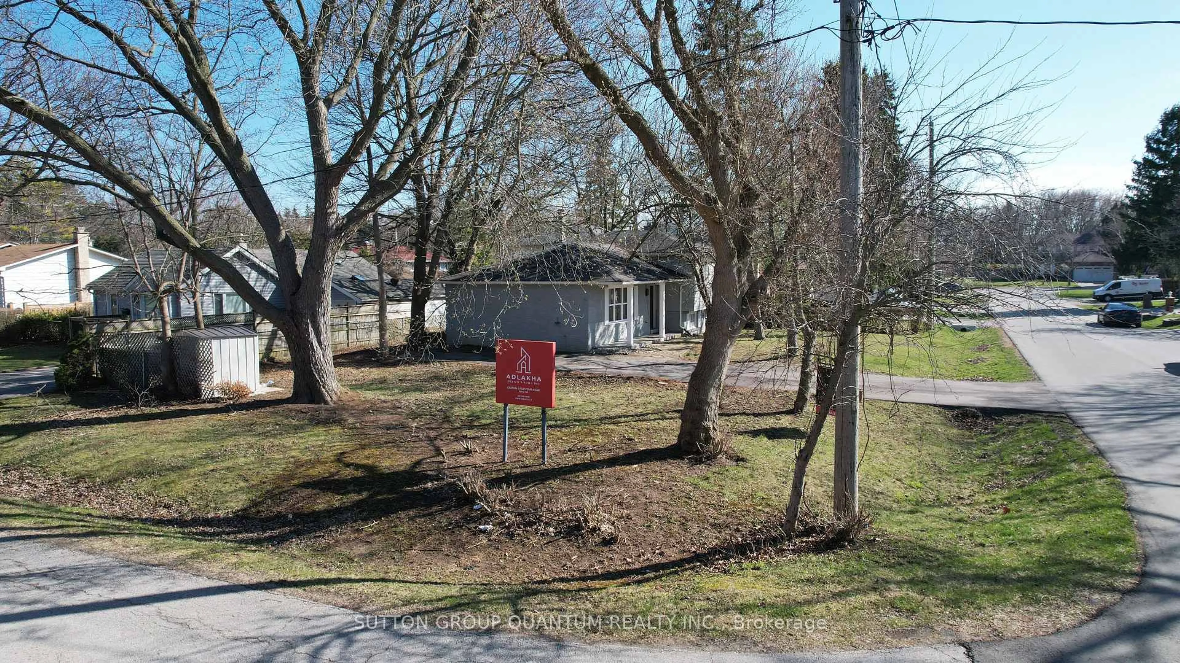 Unknown for 3118 Victoria St, Oakville Ontario L6L 1K2