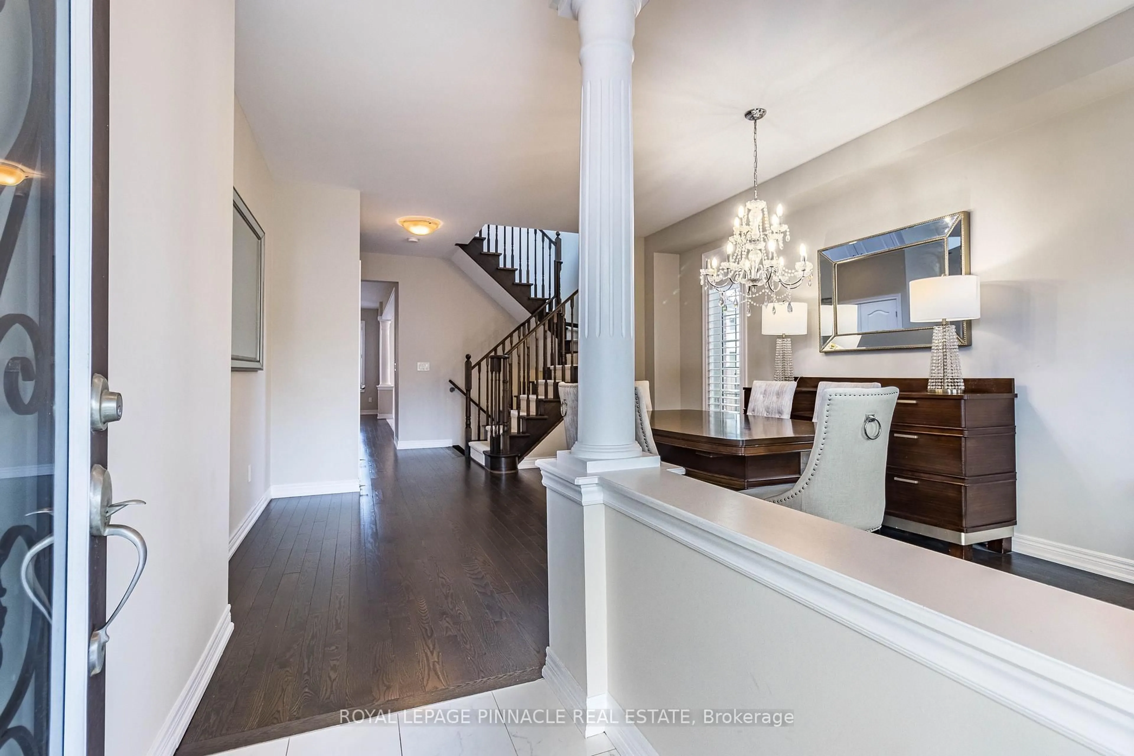 Unknown for 353 Hincks Dr, Milton Ontario L9T 8T9