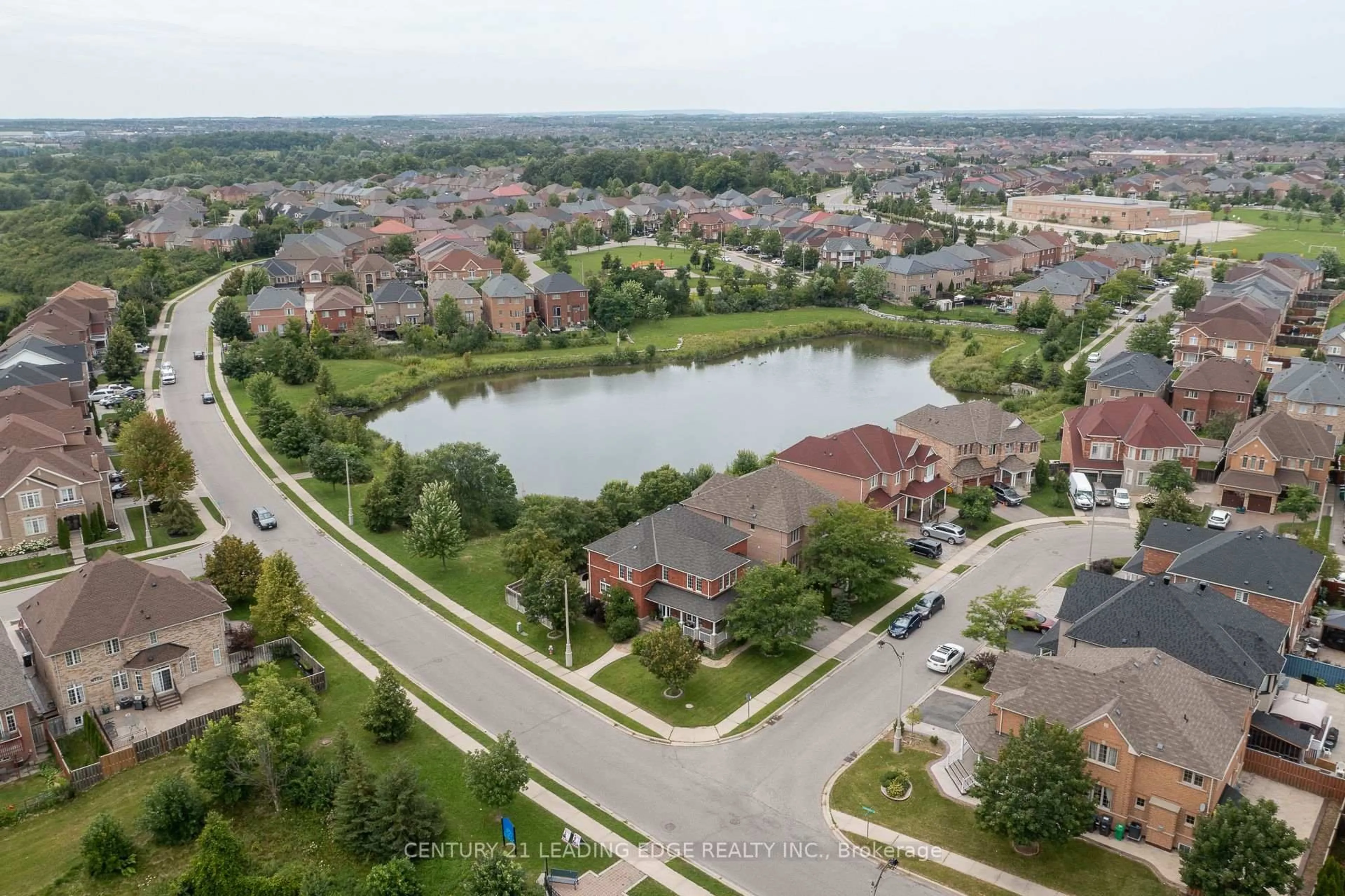 Unknown for 26 Huntspoint Dr, Brampton Ontario L6P 2E7