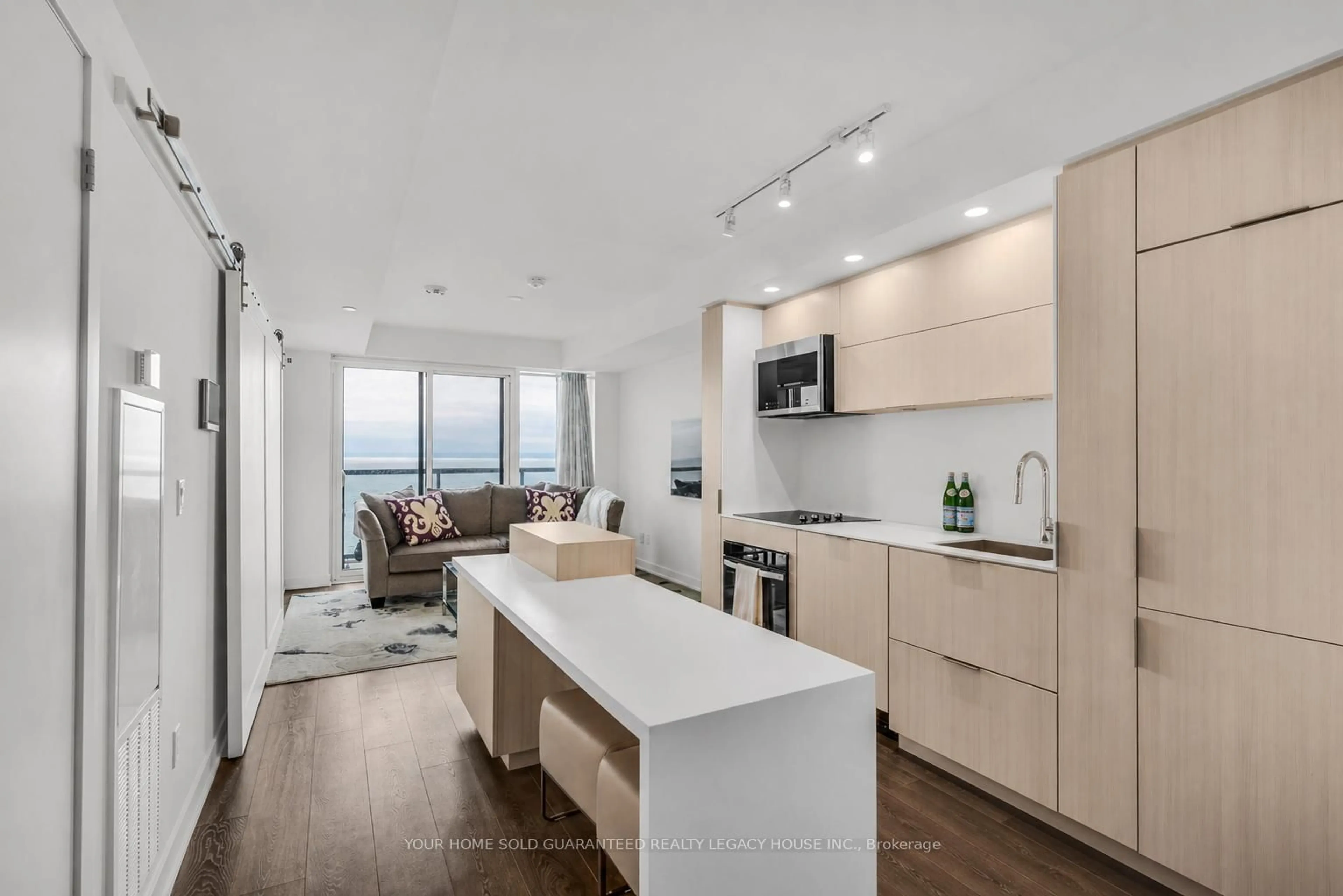 Unknown for 370 Martha St #1805, Burlington Ontario L7R 0G9