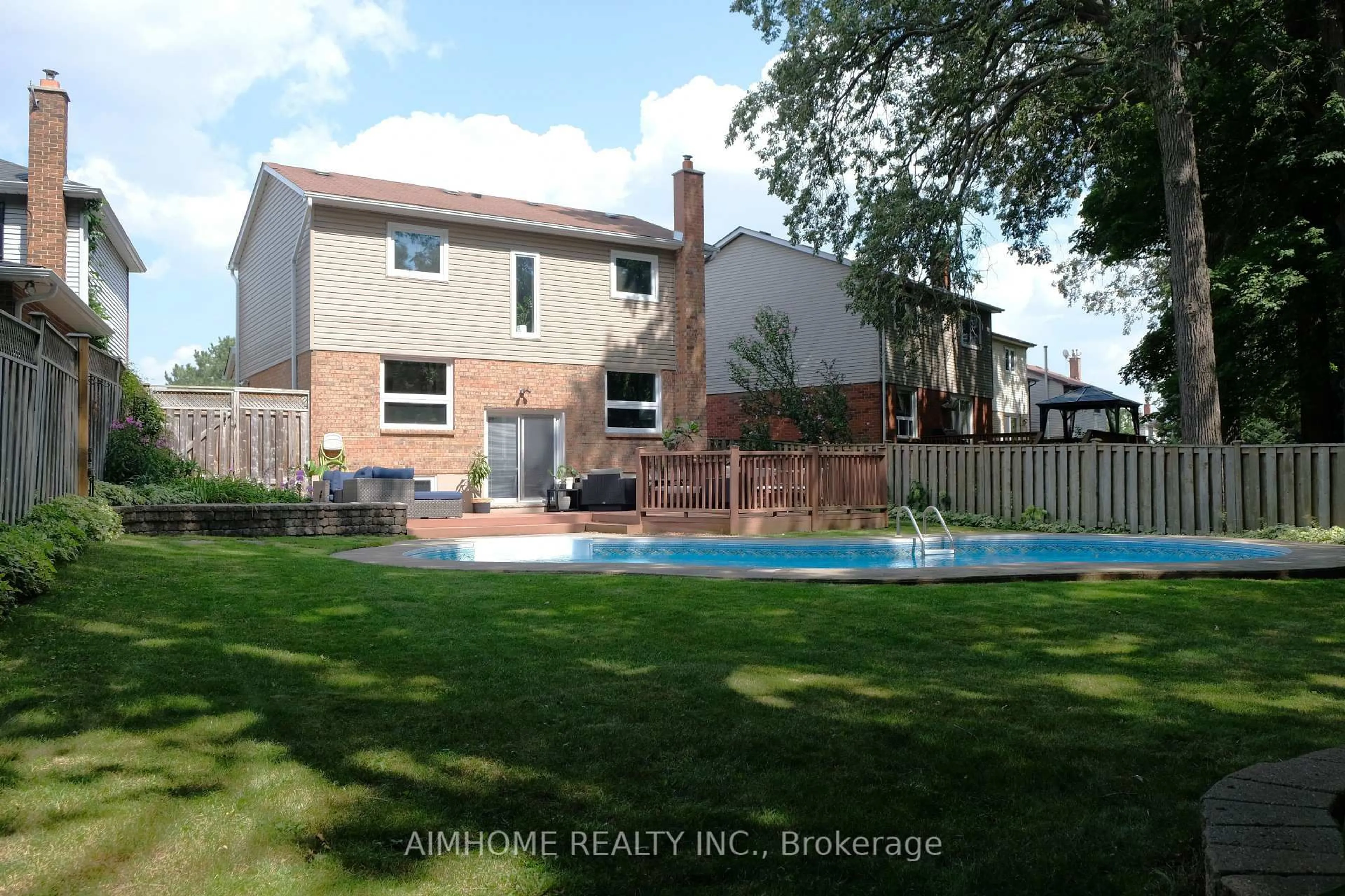 Unknown for 108 Floribunda Cres, Brampton Ontario L6T 4S2
