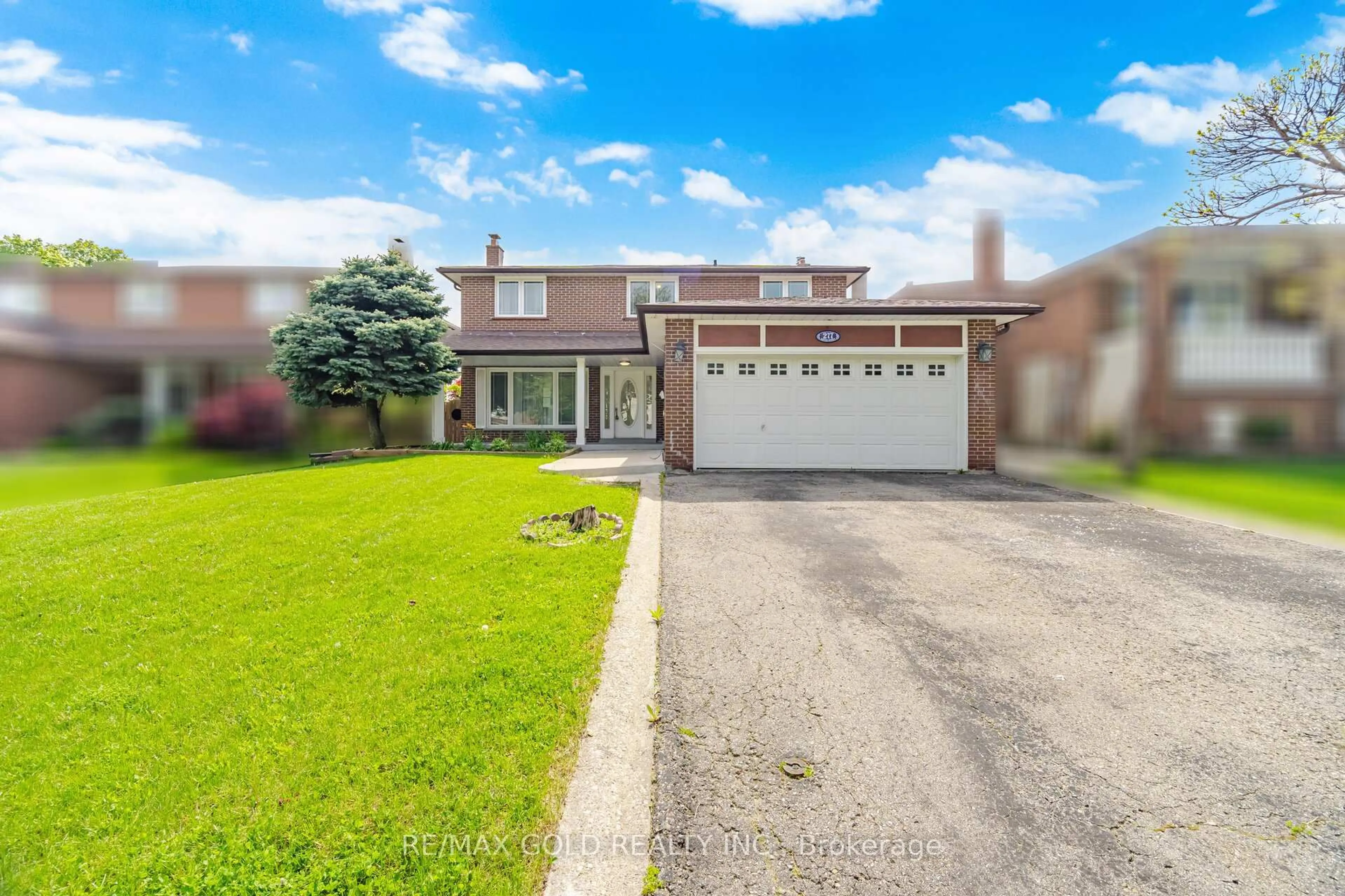 Unknown for 277 Centre St, Brampton Ontario L6V 2R3
