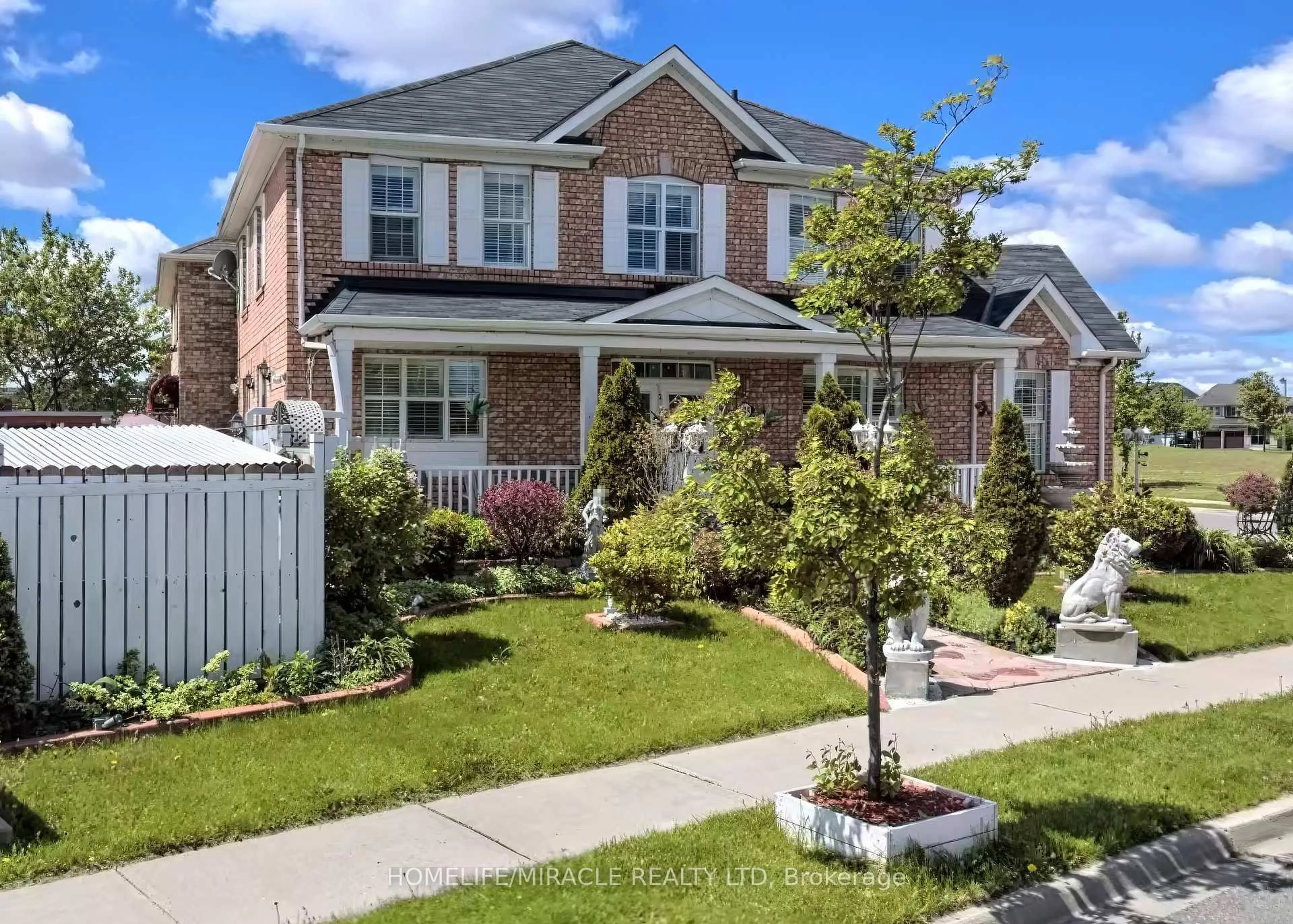 Home with brick exterior material, street for 24 Eastway St, Brampton Ontario L6S 0A4