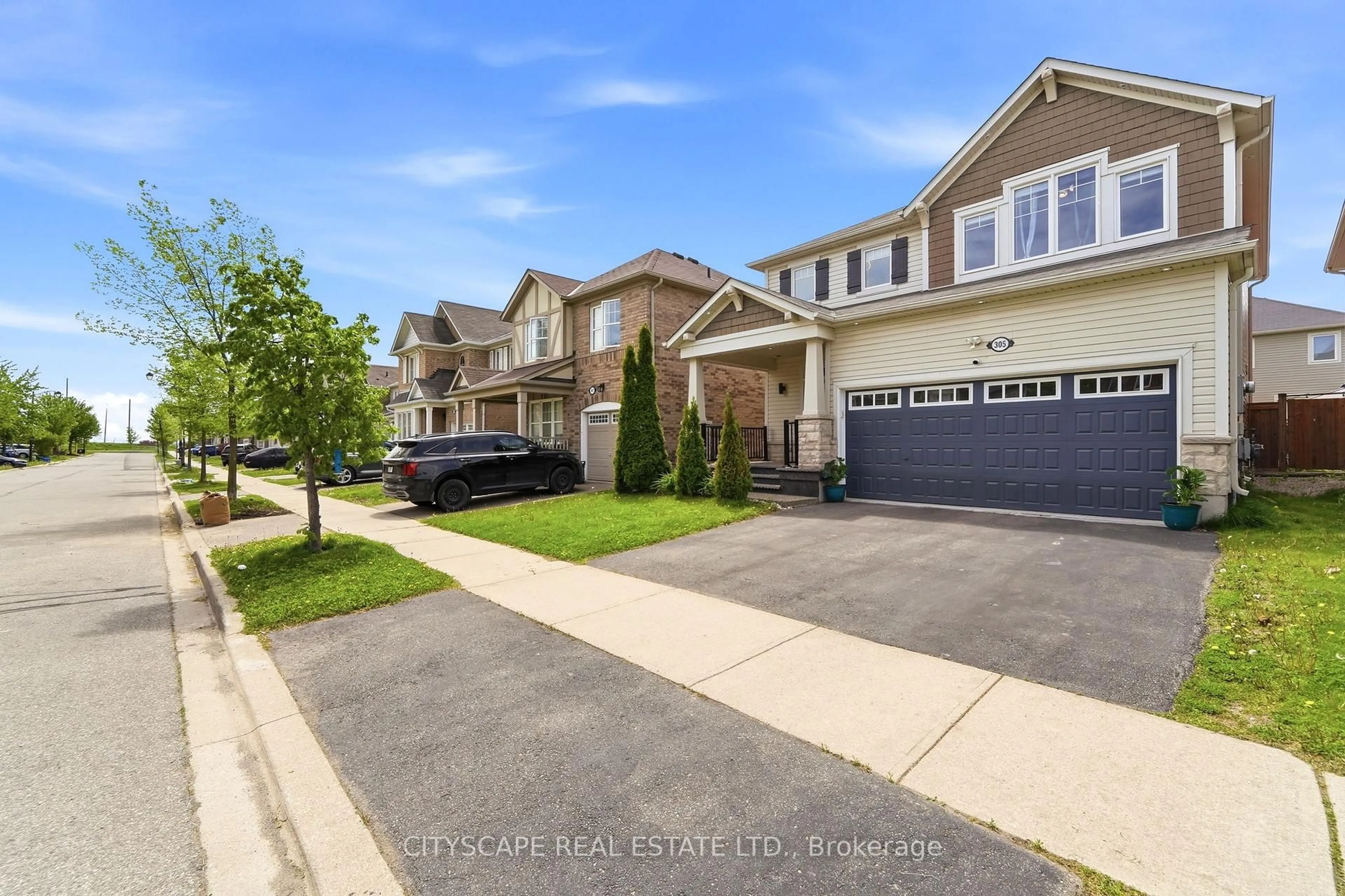 A pic from outside/outdoor area/front of a property/back of a property/a pic from drone, street for 305 Gleave Terr, Milton Ontario L9T 8P1