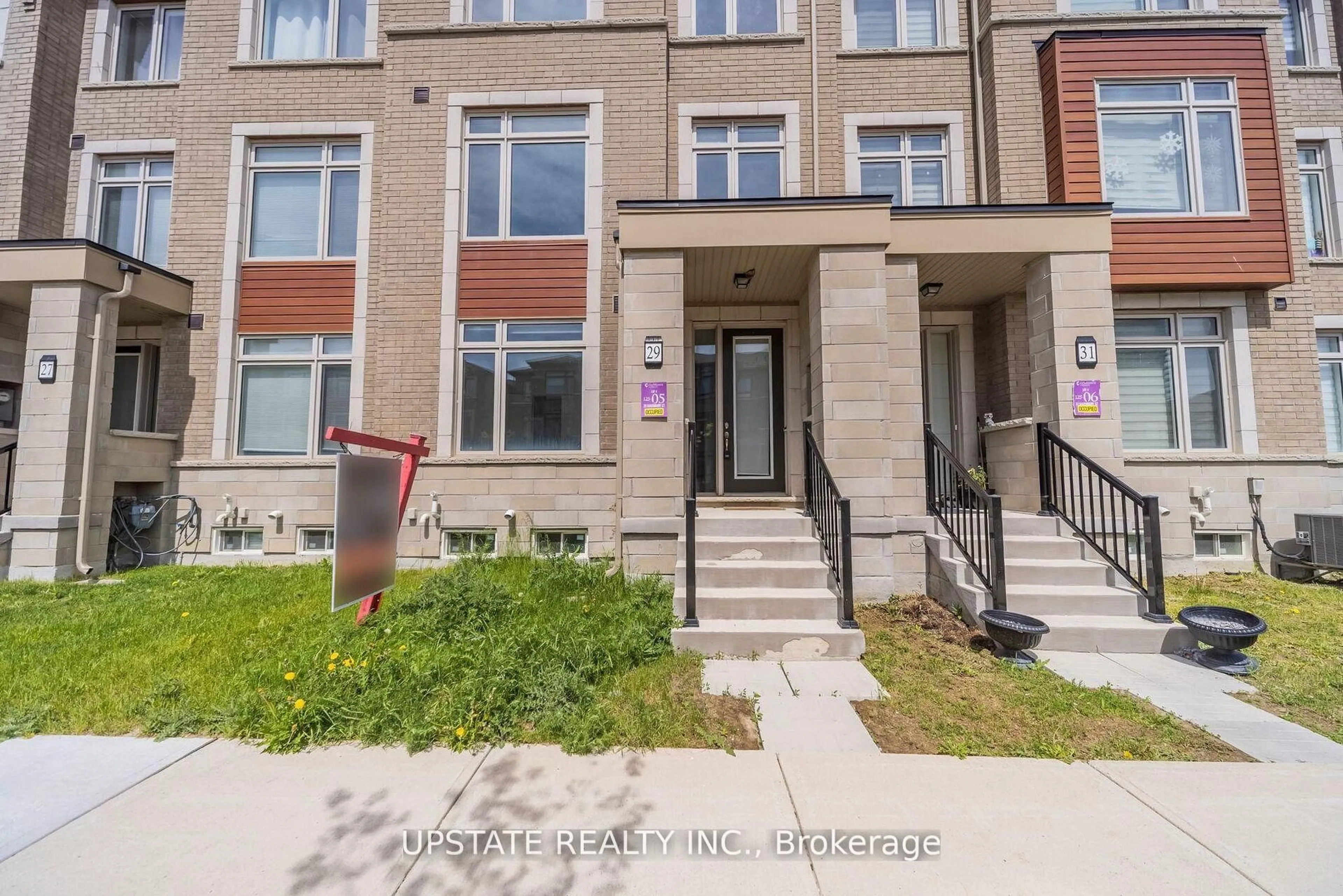 Unknown for 29 Ravenbury St, Brampton Ontario L6P 4P6
