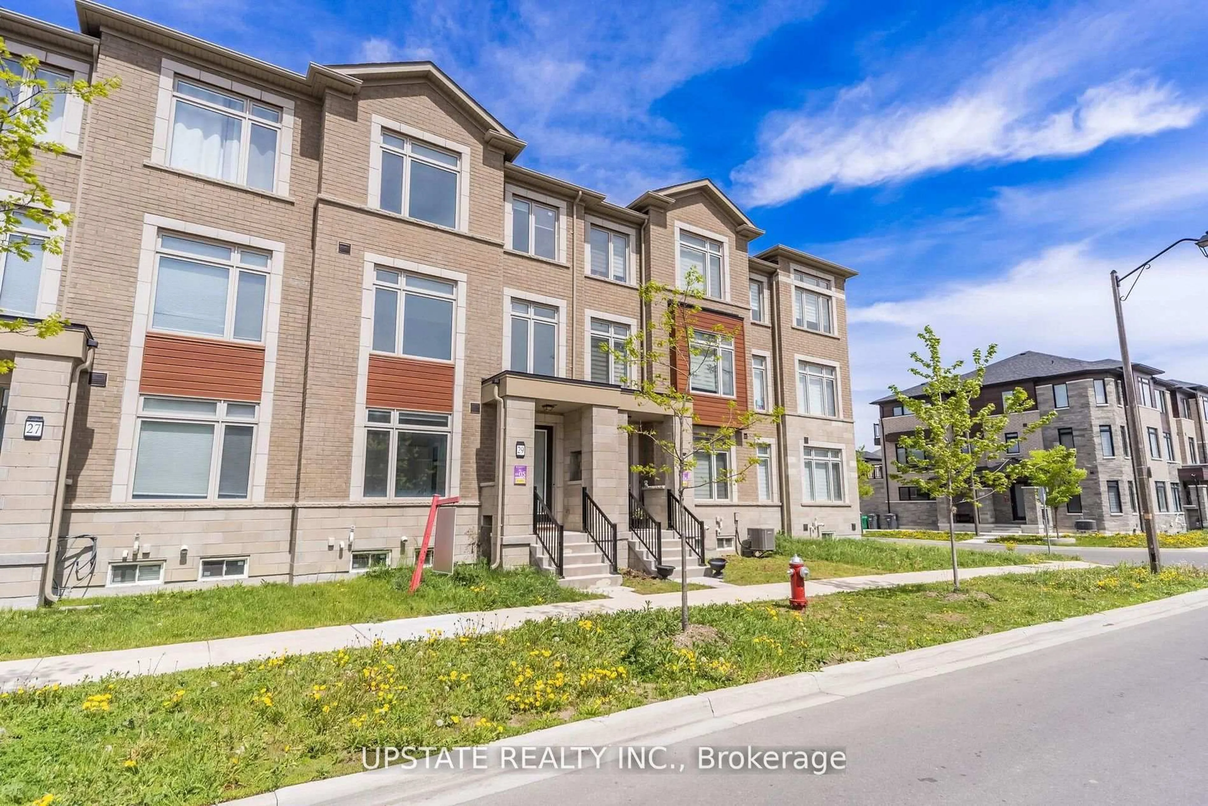 Unknown for 29 Ravenbury St, Brampton Ontario L6P 4P6