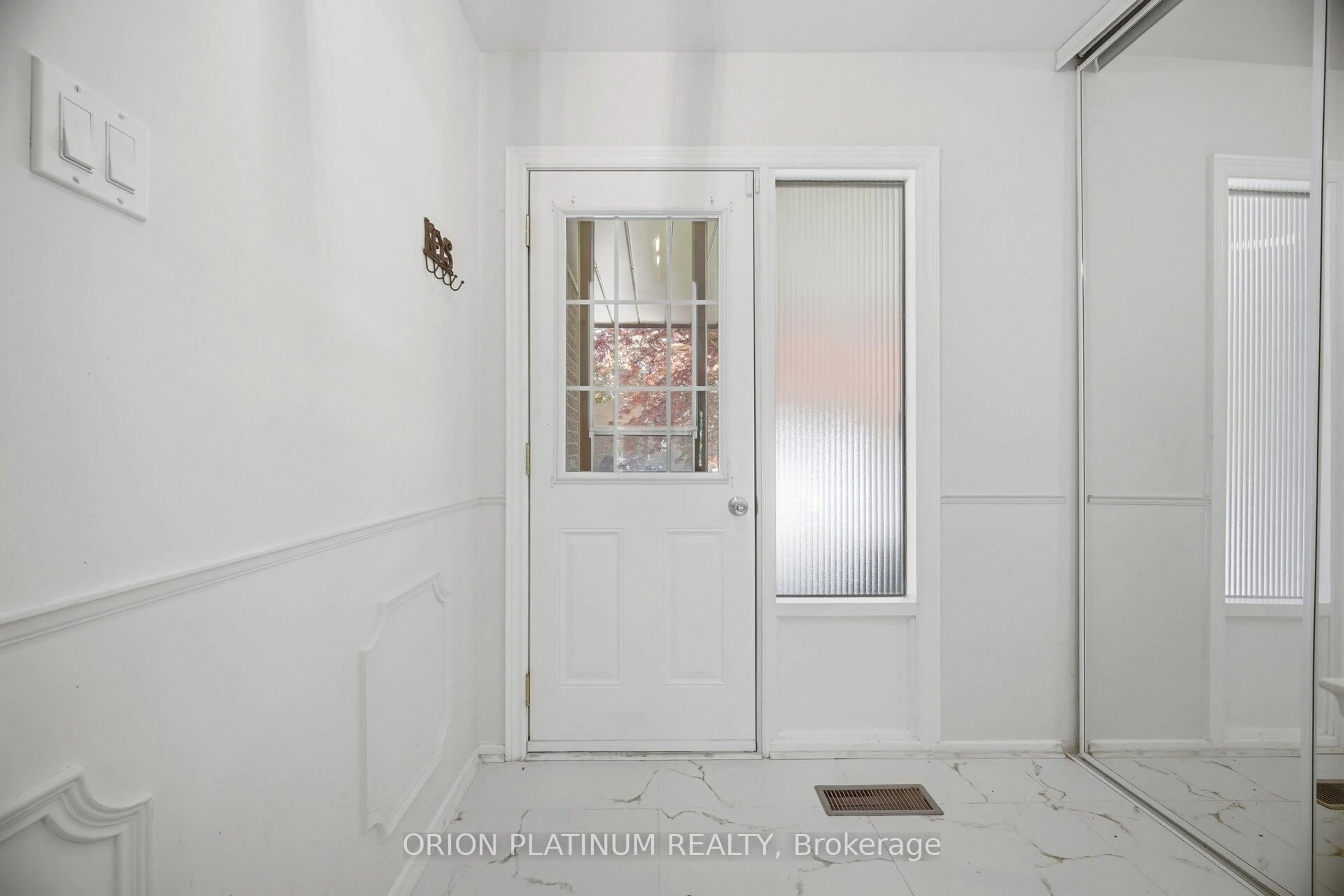Unknown for 2020 South Millway #52, Mississauga Ontario L5L 1K2