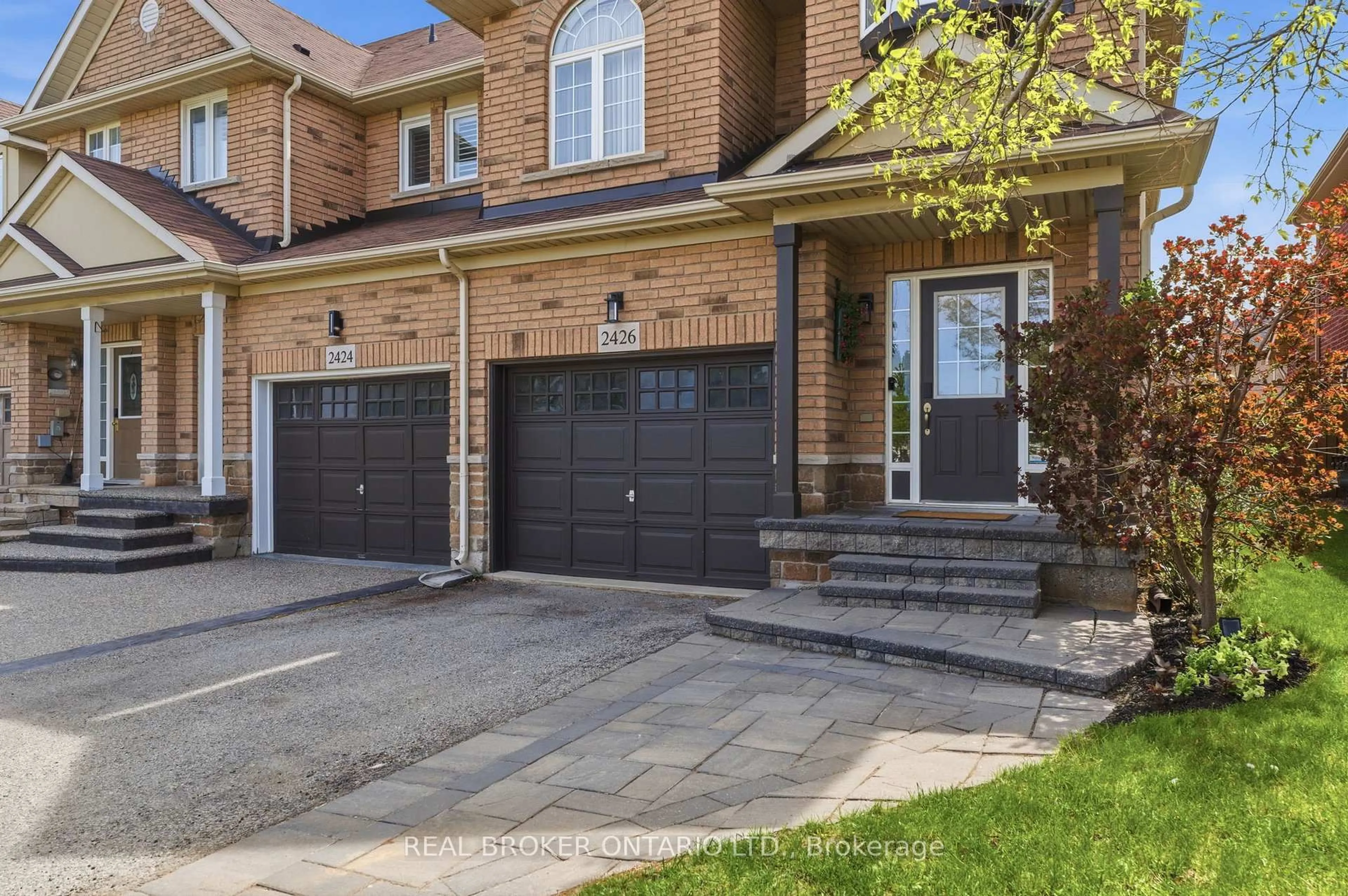 Home with brick exterior material, street for 2426 Shadow Crt, Oakville Ontario L6M 5G6