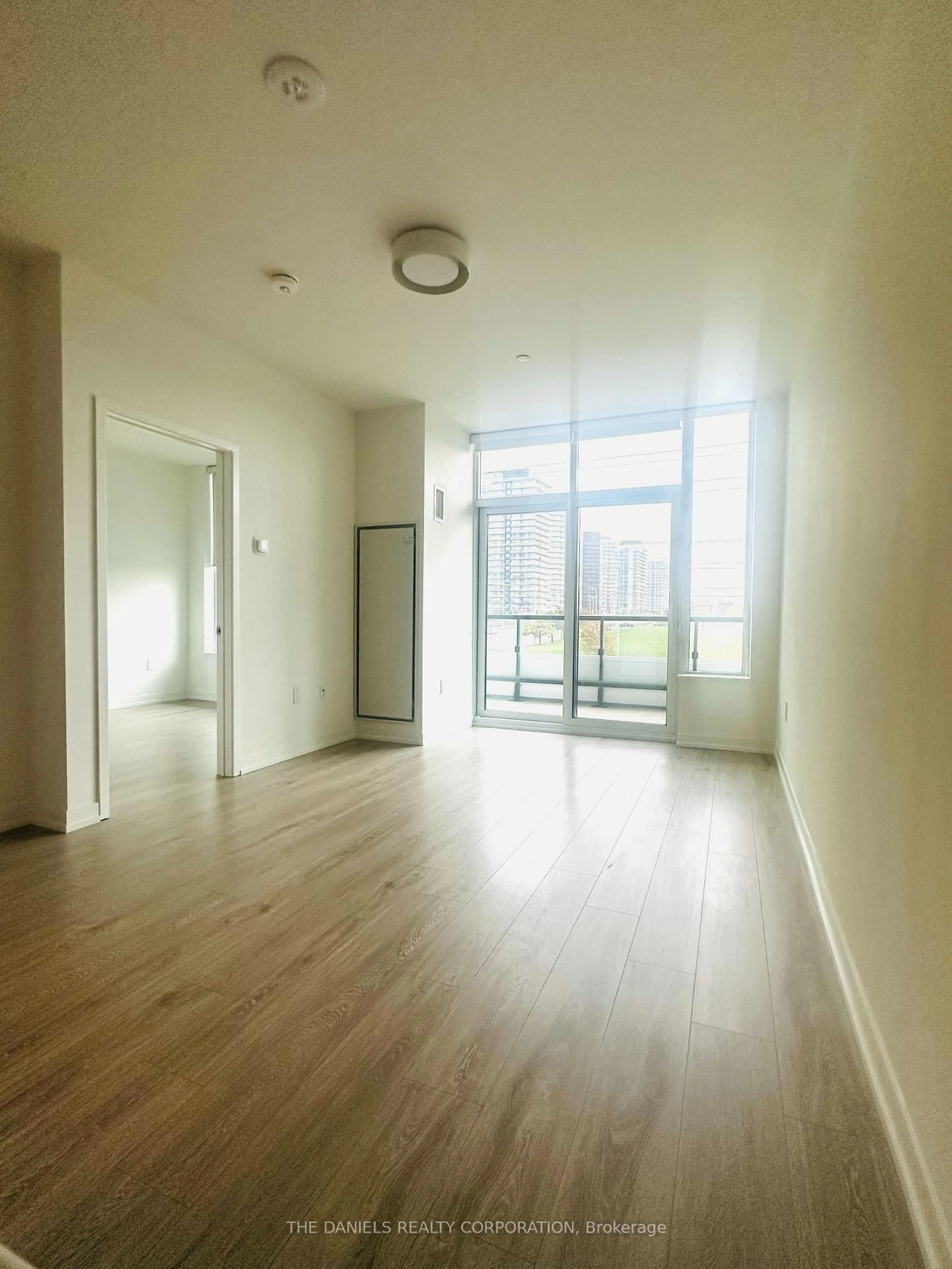 A pic of a room for 2485 Eglinton Ave #319, Mississauga Ontario L5M 2T1