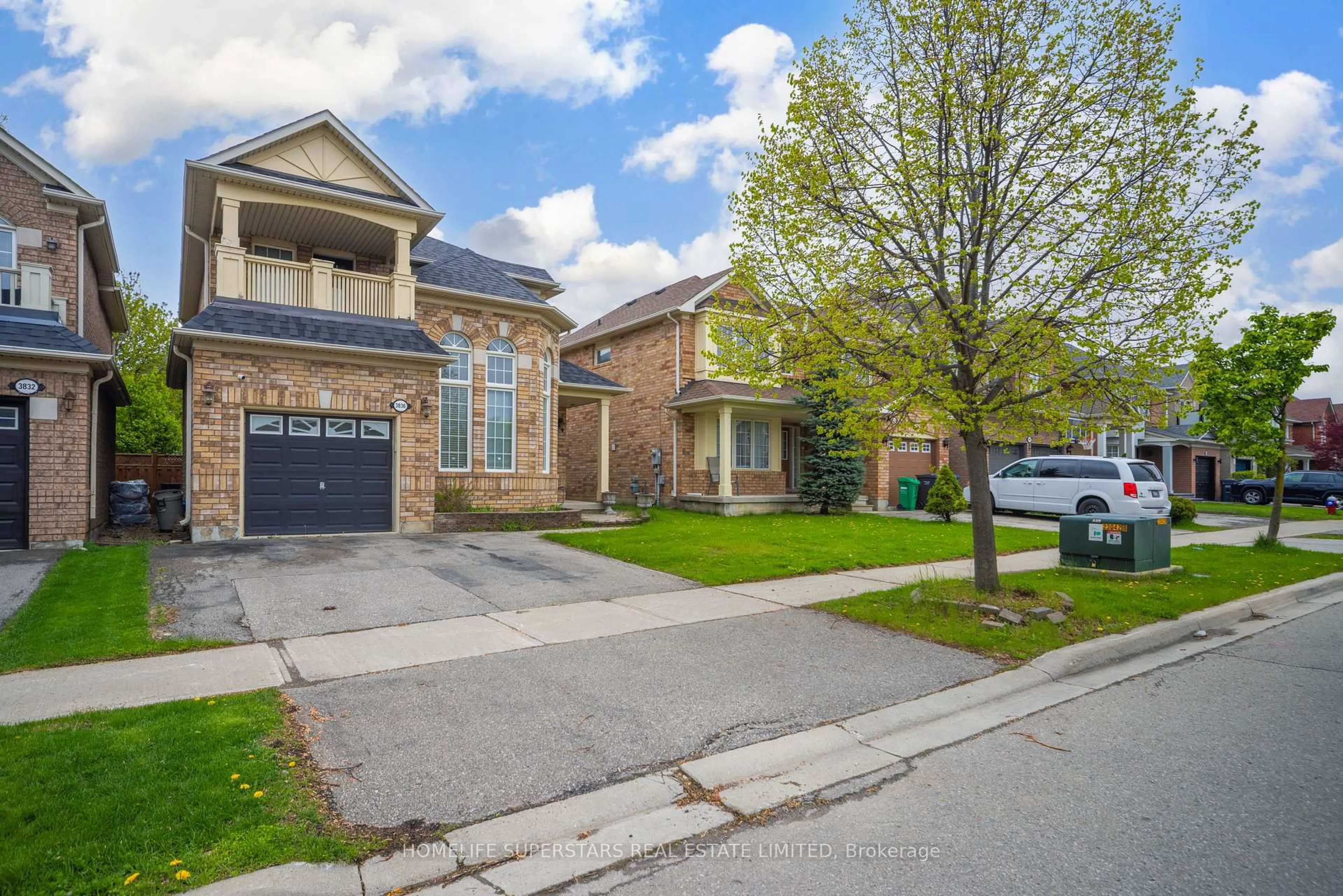 Home with brick exterior material, street for 3836 Baycroft Dr, Mississauga Ontario L5N 8J5