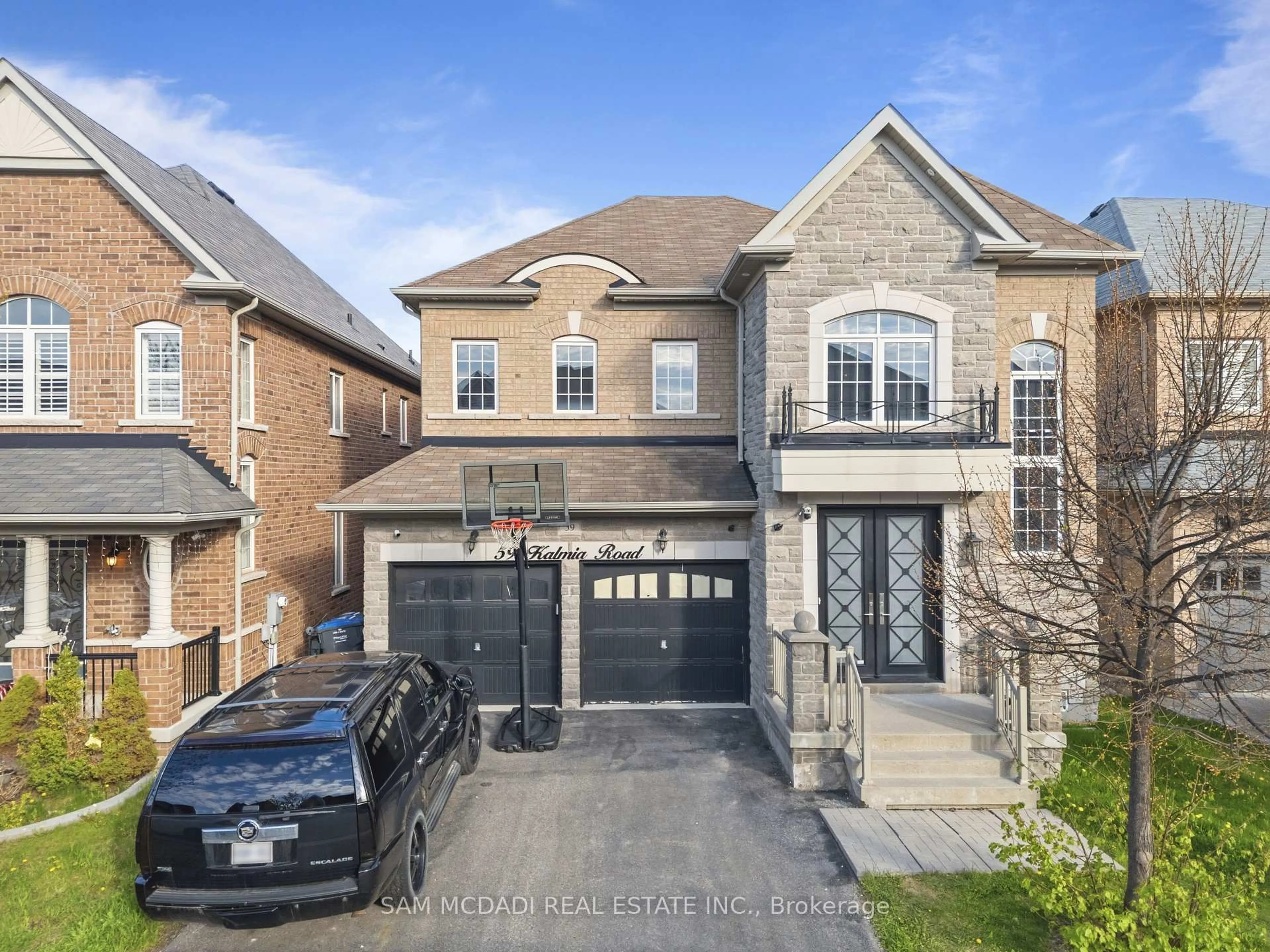 Home with brick exterior material, street for 59 Kalmia Rd, Brampton Ontario L6X 0E4