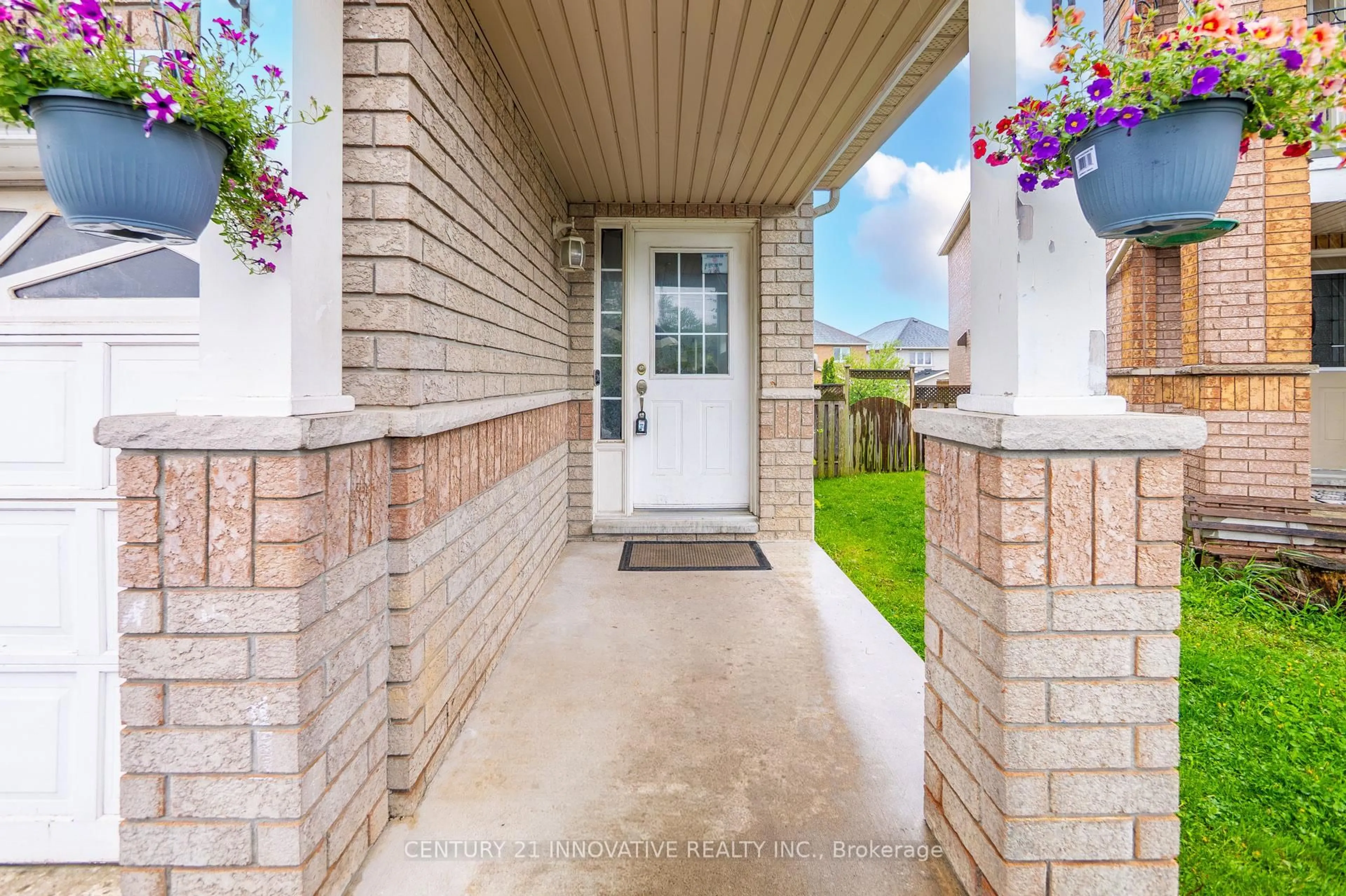 Unknown for 700 Rossellini Dr, Mississauga Ontario L5W 1L1
