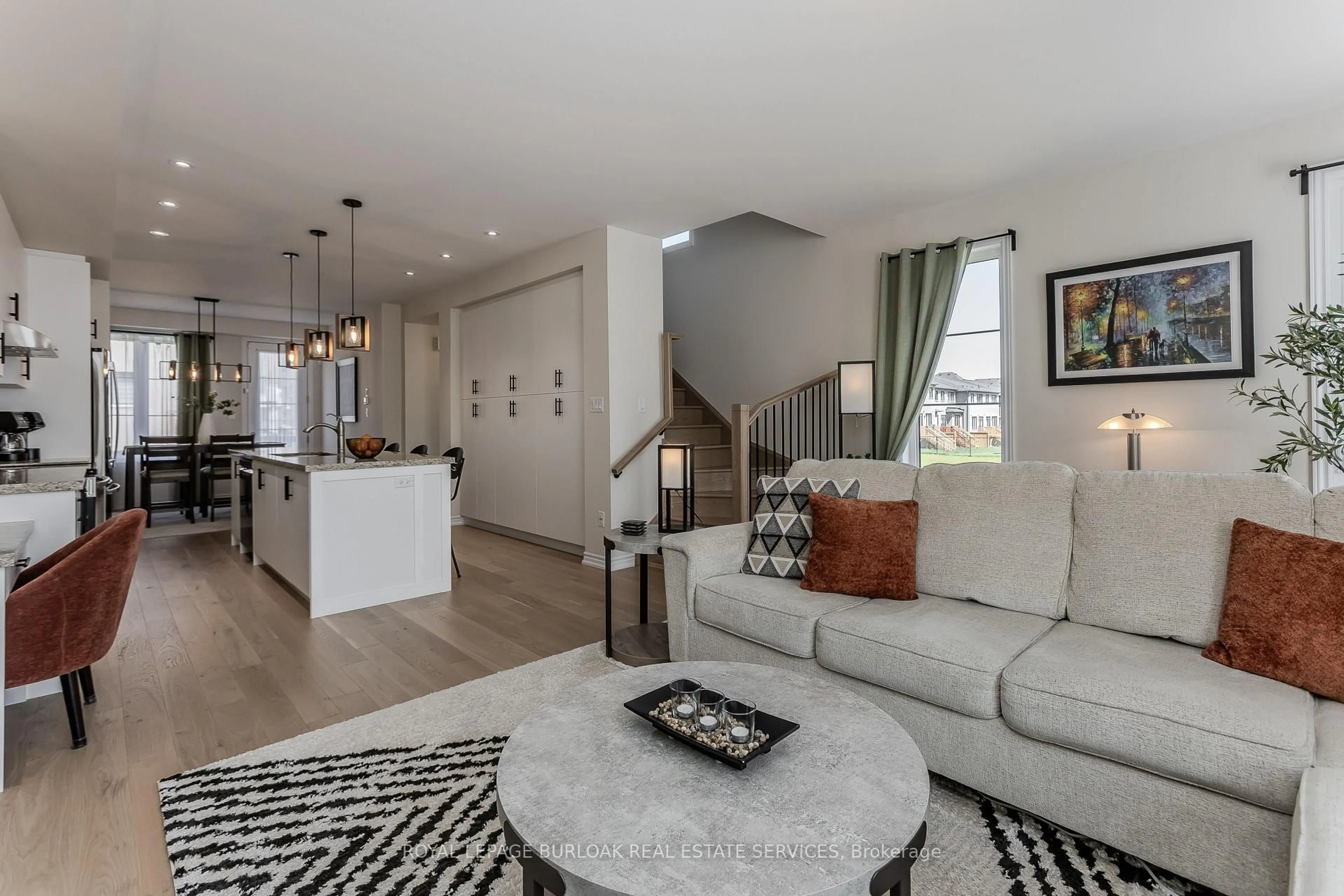 Unknown for 1401 Almonte Dr, Burlington Ontario L7P 0V8