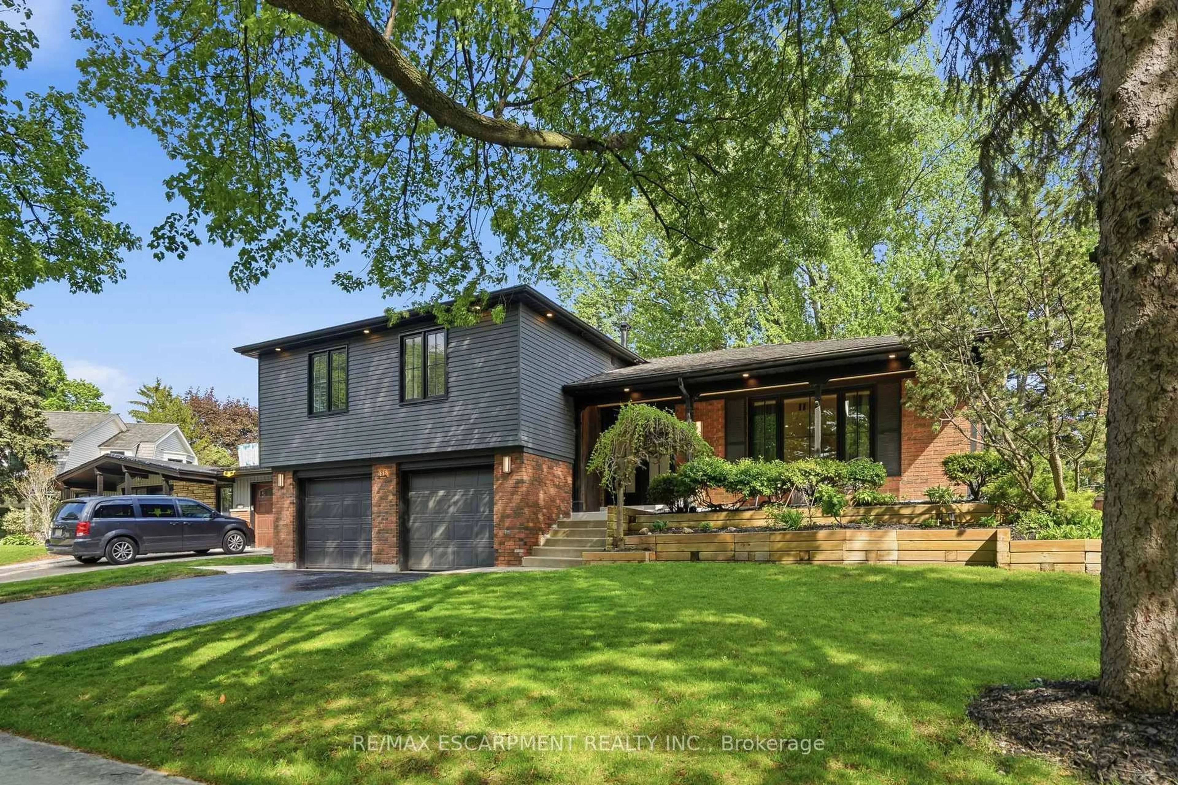 Home with brick exterior material, street for 345 Rankin Dr, Burlington Ontario L7N 2B2