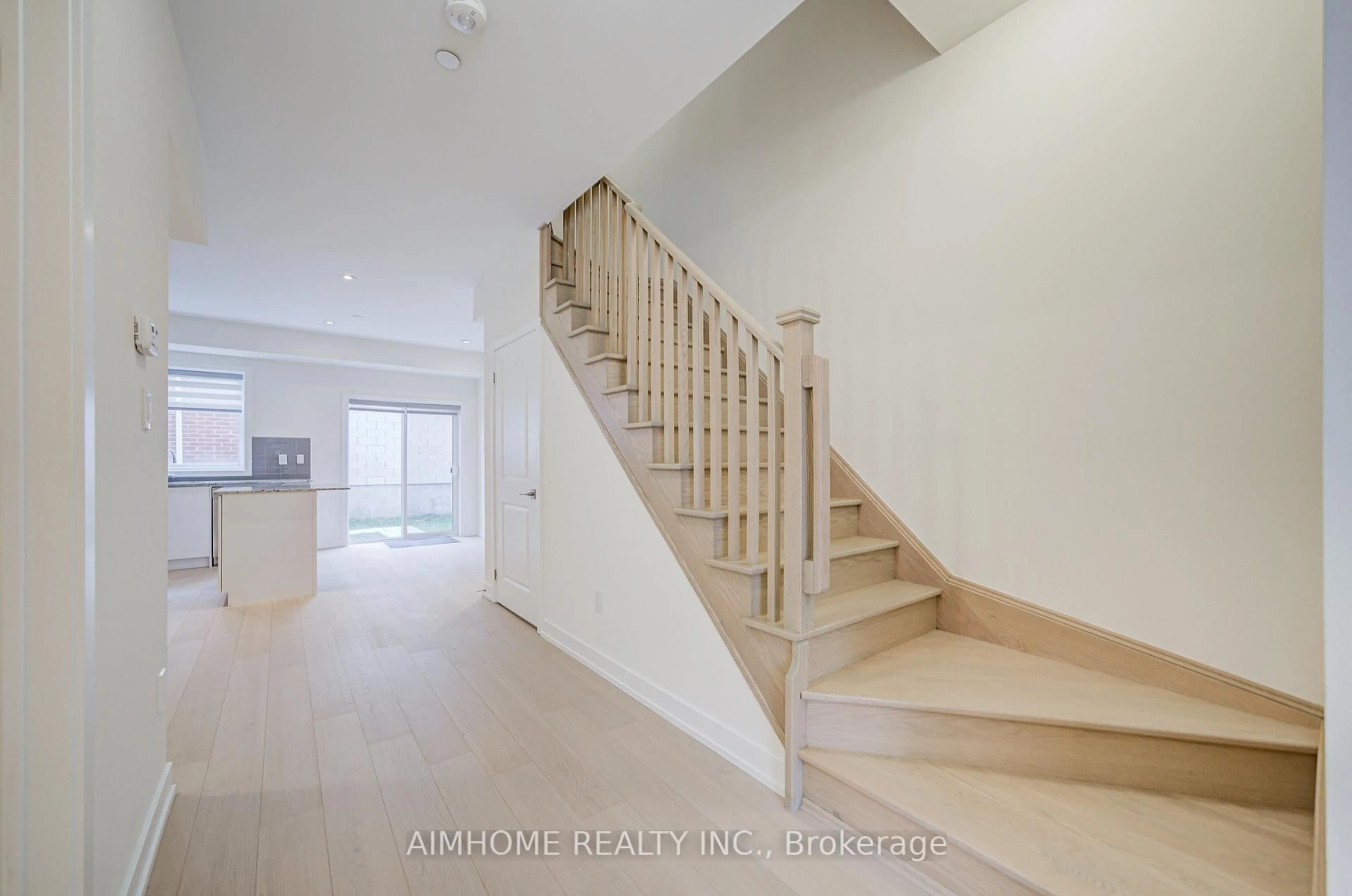 Stairs for 135 Frederick Tisdale Dr, Toronto Ontario M3K 0C6