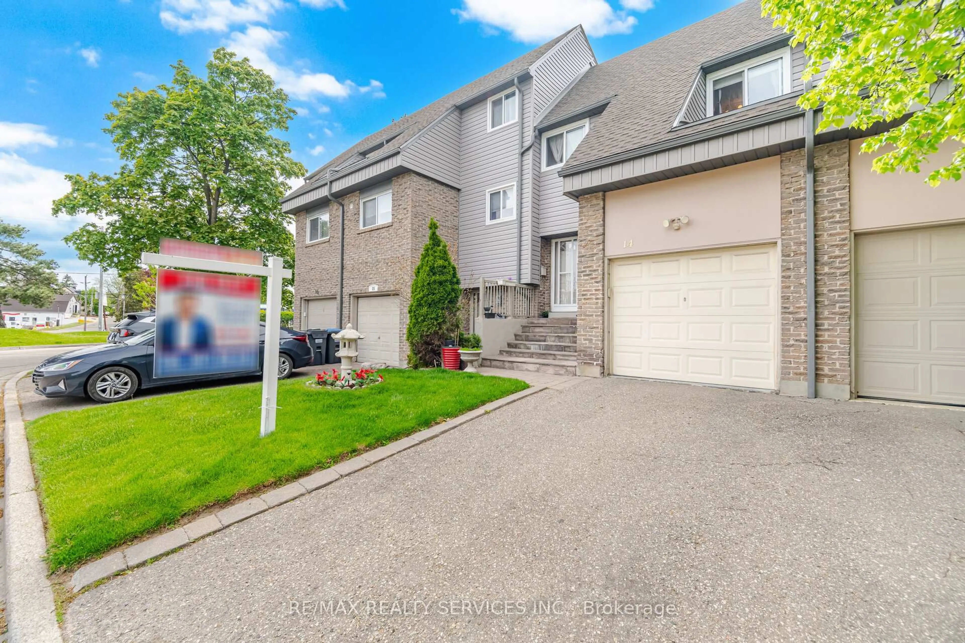 Unknown for 14 Tara Park Cres, Brampton Ontario L6V 3E3