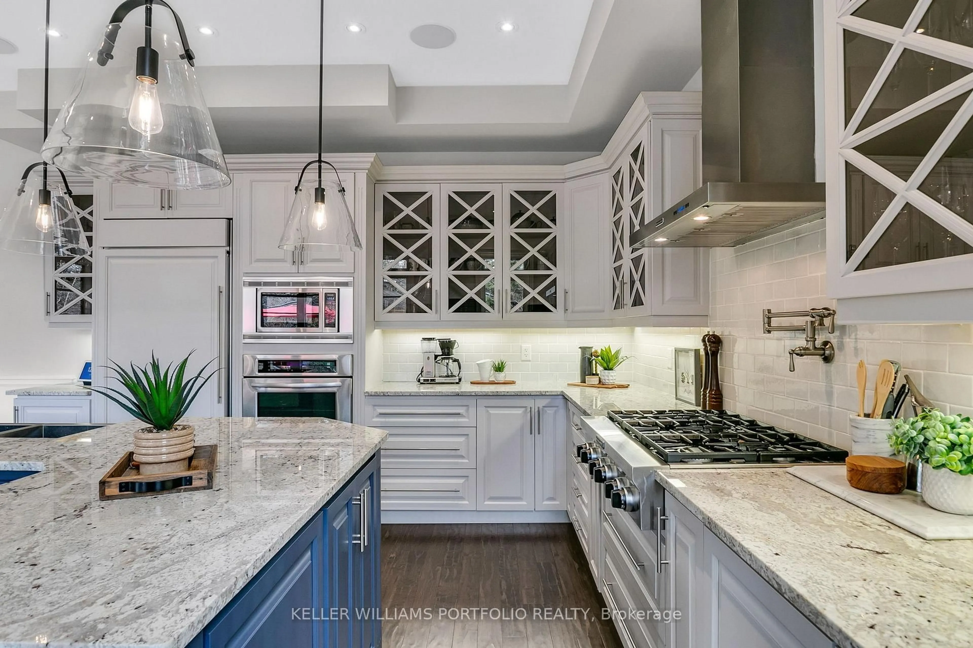 Contemporary kitchen, ceramic/tile floor for 25 Prennan Ave, Toronto Ontario M9B 4B7