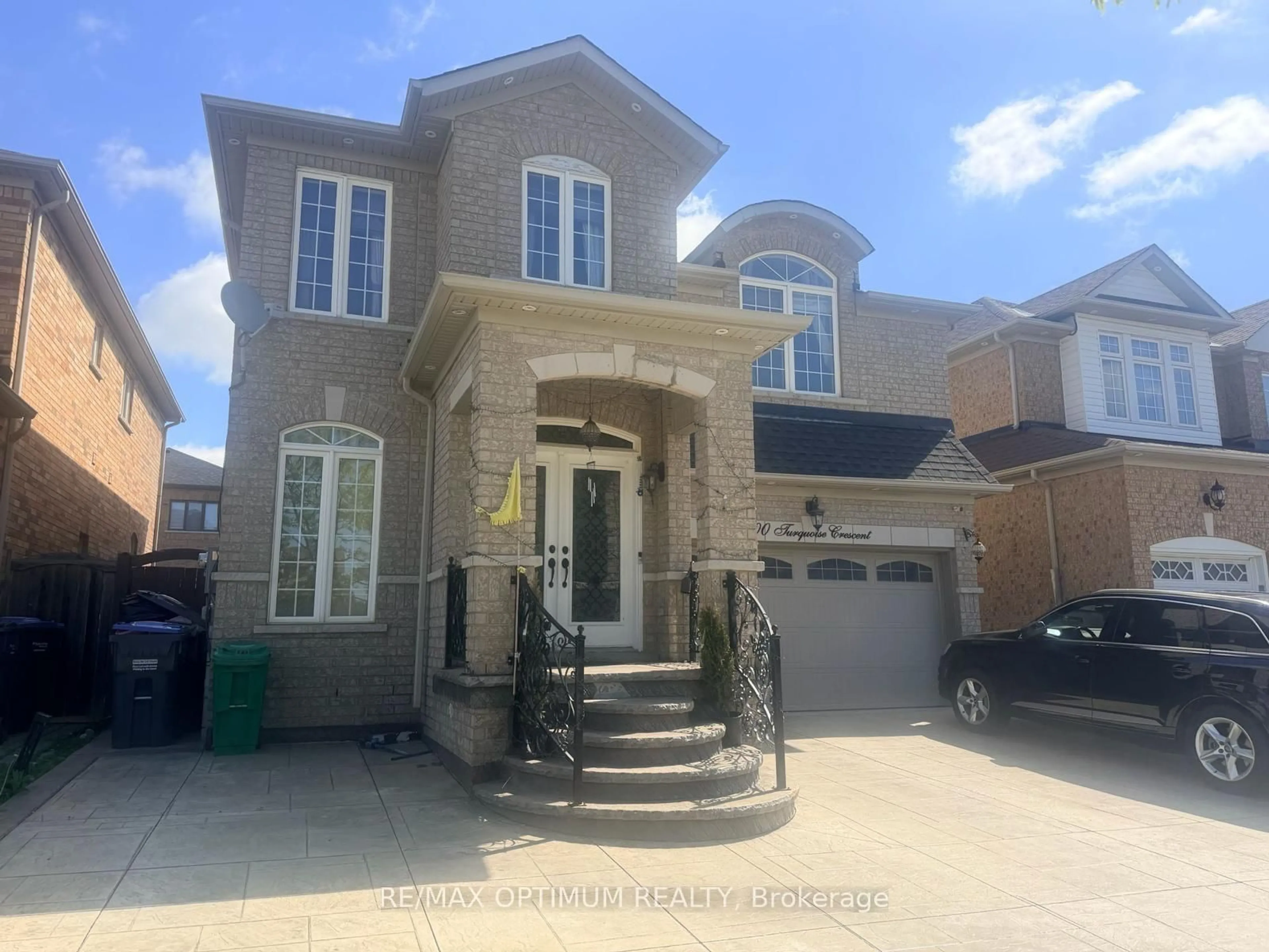Home with brick exterior material, street for 100 Turquoise Cres, Brampton Ontario L6P 0Z8