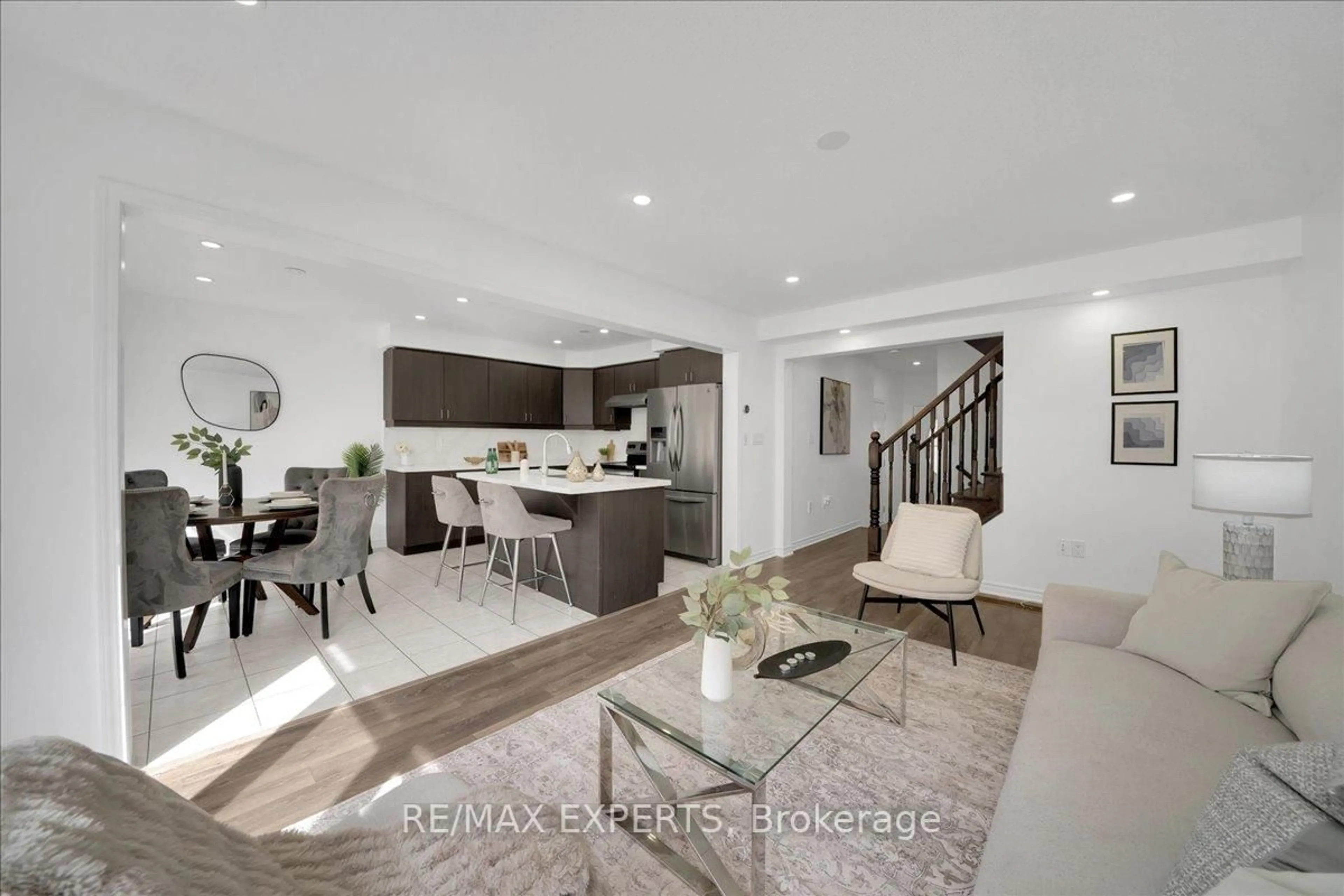 Open concept kitchen, unknown for 297 Beasley Terr, Milton Ontario L9E 1C5