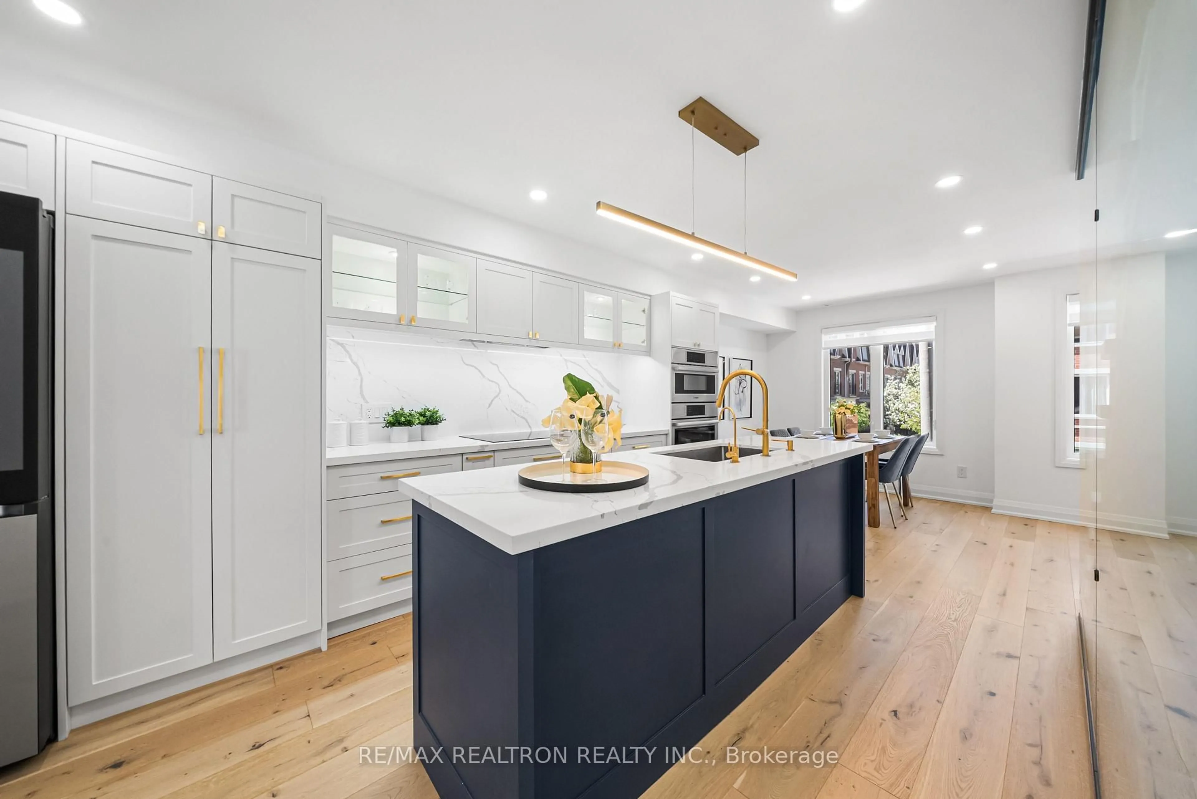 Open concept kitchen, unknown for 25 Laidlaw St #506, Toronto Ontario M6K 1X3