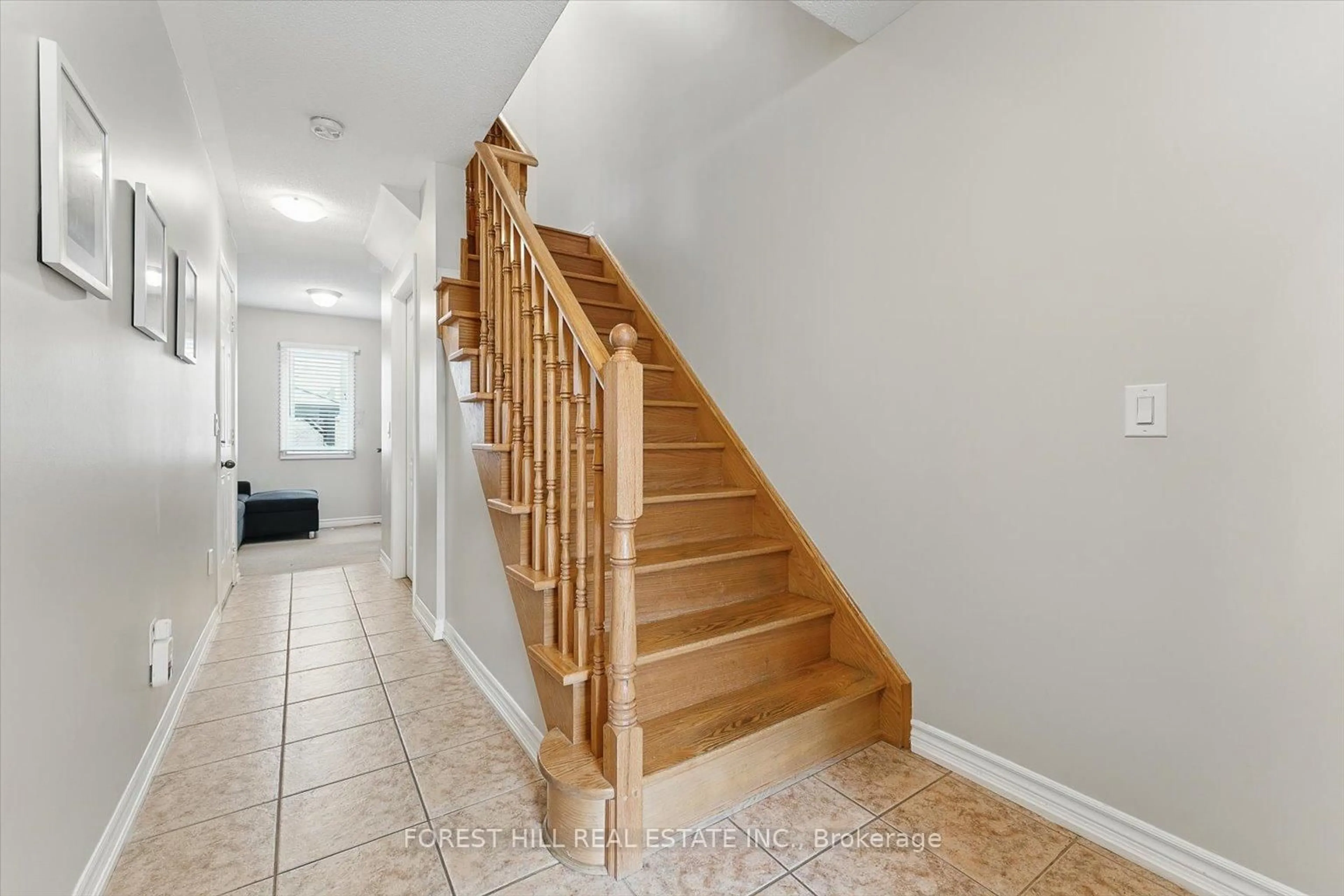 Unknown for 3038 Haines Rd #9, Mississauga Ontario L4Y 0C8