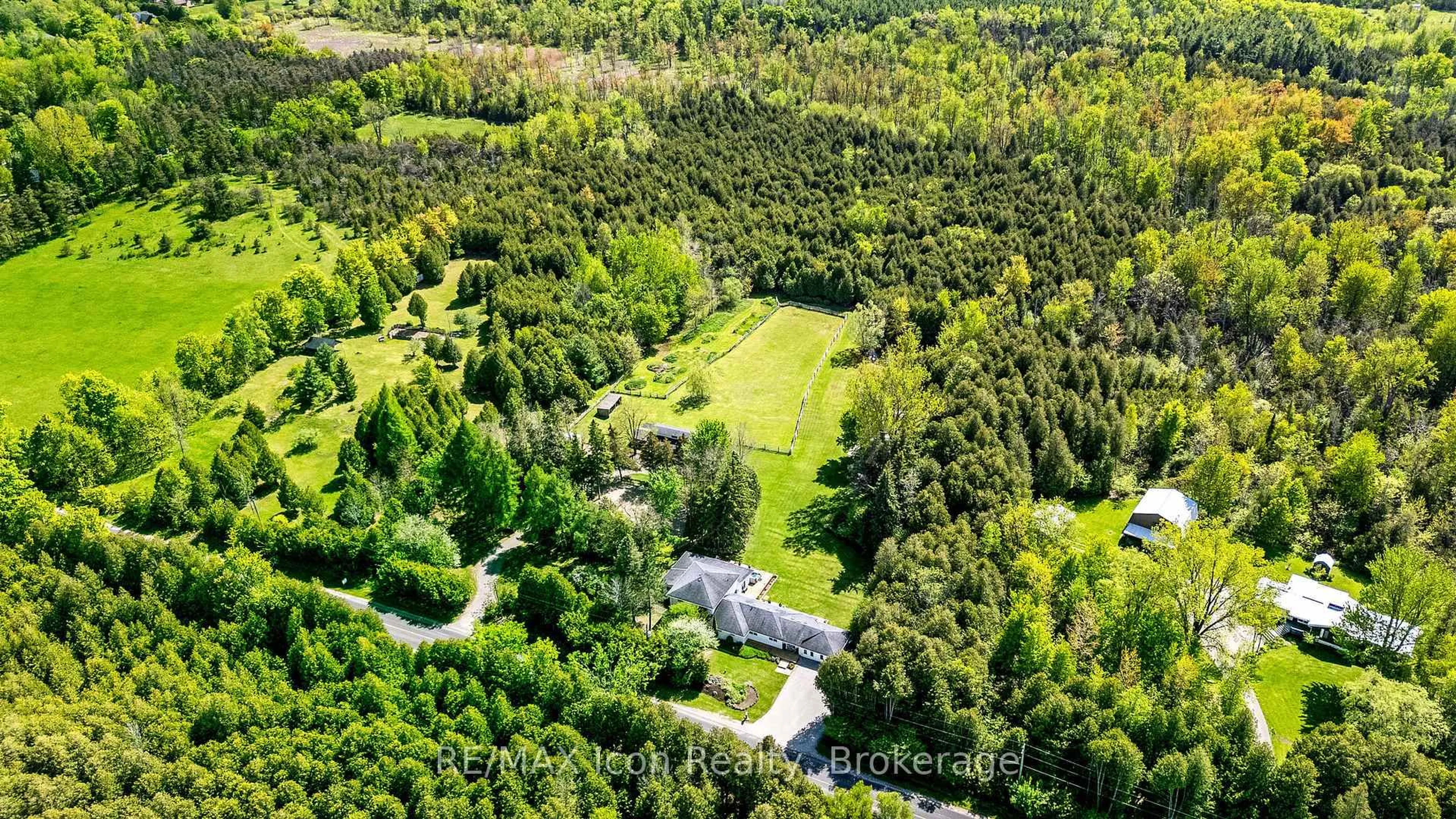 A pic from outside/outdoor area/front of a property/back of a property/a pic from drone, forest/trees view for 11170 Fifth Line, Milton Ontario N0B 2K0