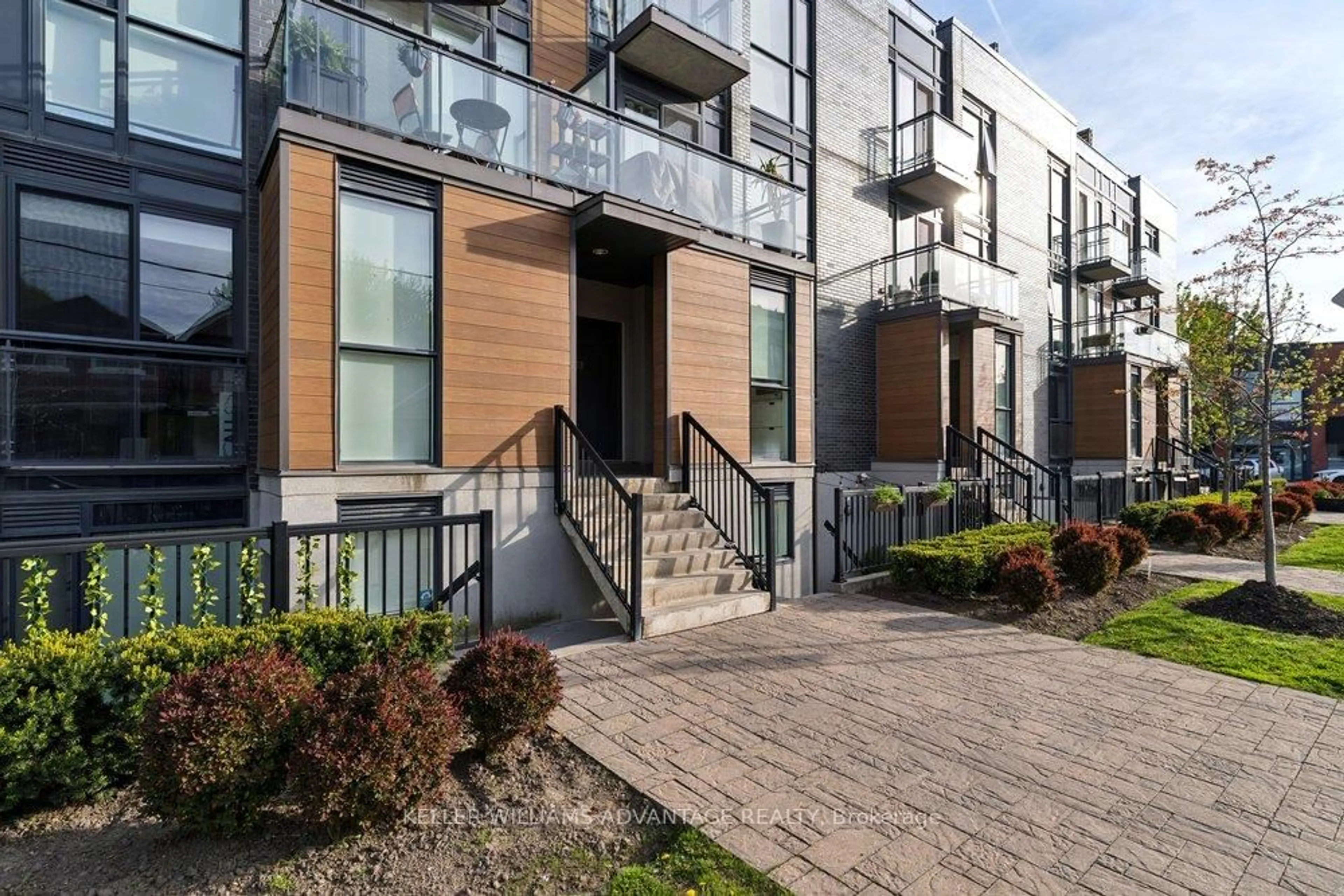 Patio, unknown for 57 Macaulay Ave #402, Toronto Ontario M6P 3P5