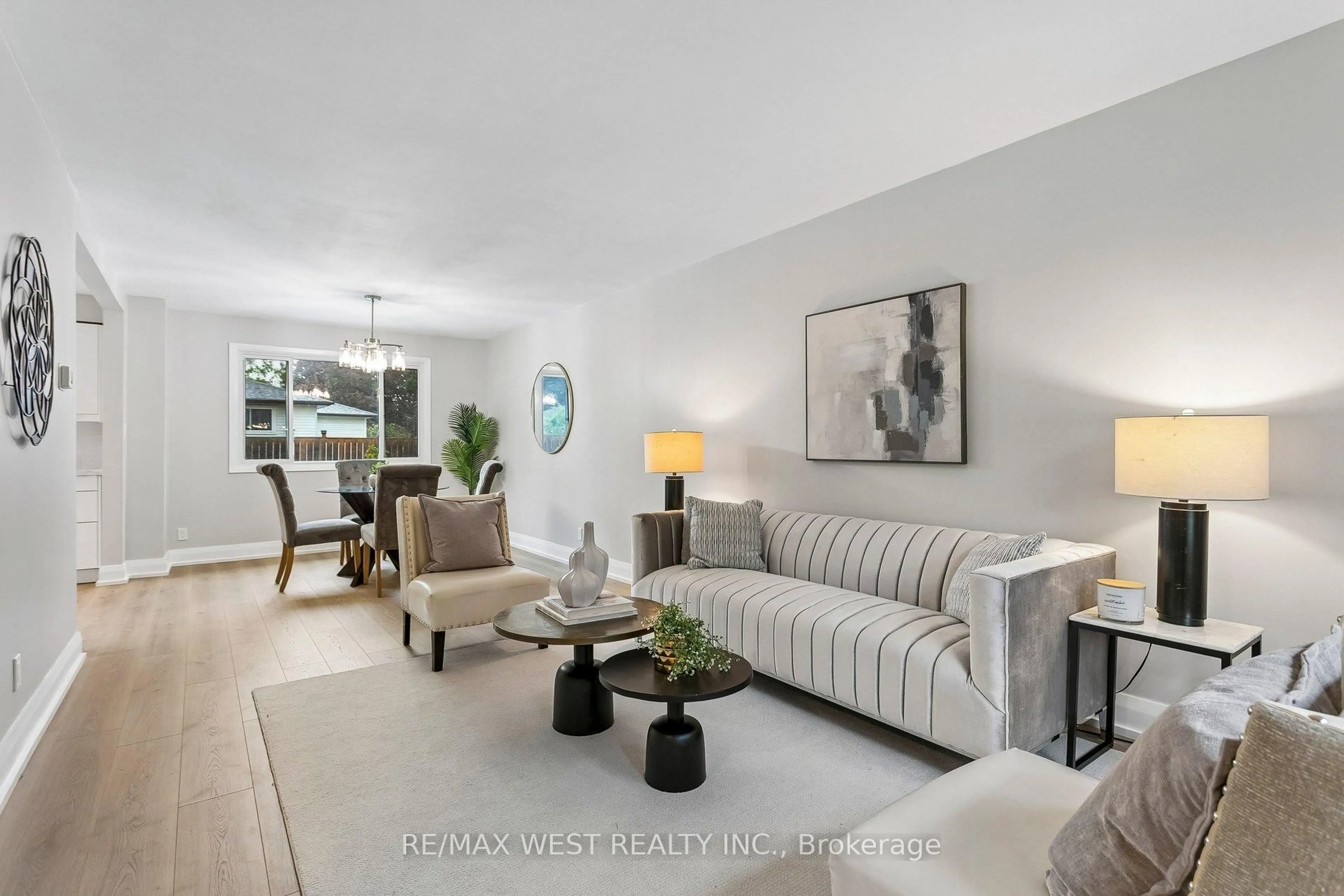 Living room with furniture, unknown for 563 Joyce Blvd, Milton Ontario L9T 3C7