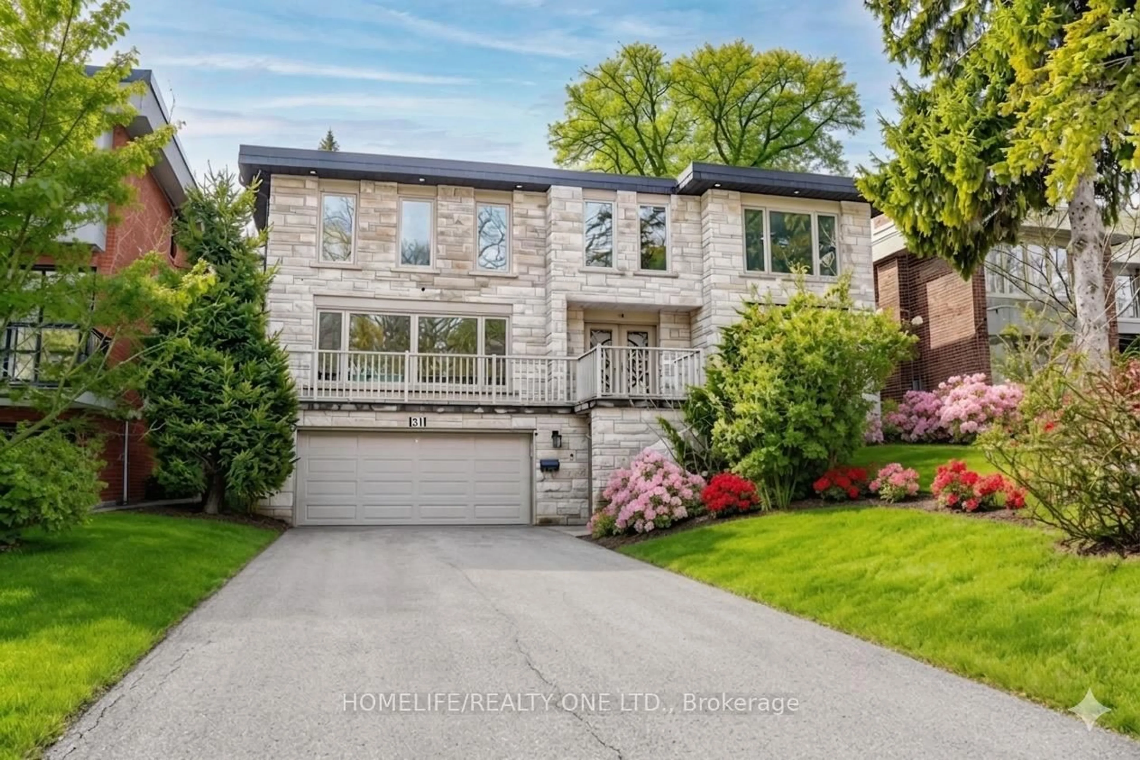Home with brick exterior material, street for 31 Bearwood Dr, Toronto Ontario M9A 4G5