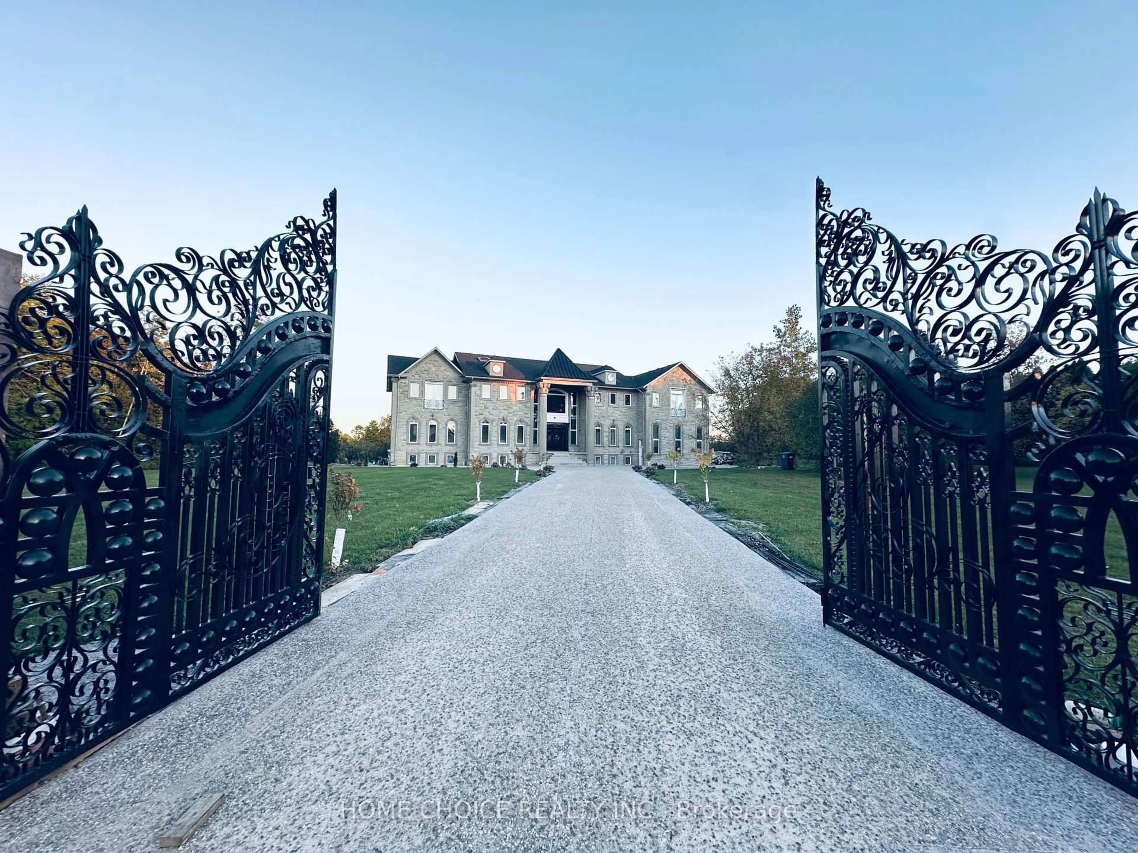 A pic from outside/outdoor area/front of a property/back of a property/a pic from drone, unknown for 3 Stanley Carberry Dr, Brampton Ontario L6P 0C2